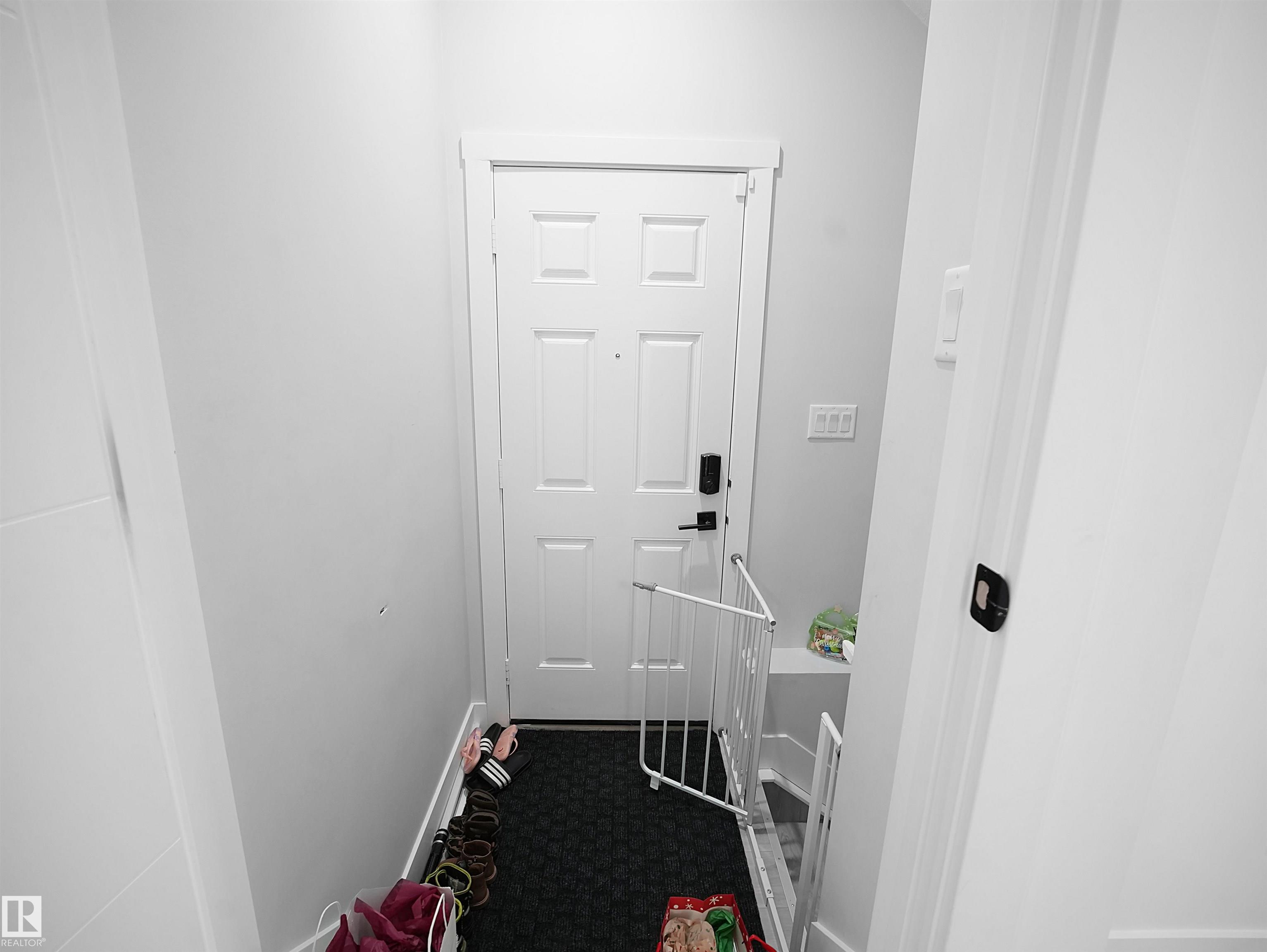 Photo 31 at 949 Stillwater Boulevard NW, Stillwater, Edmonton