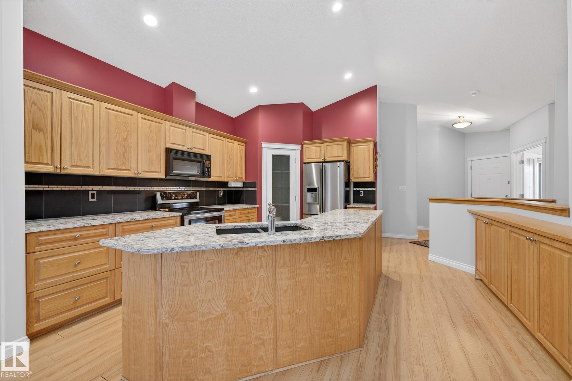 Photo 20 at 25 Folkstone Place, Folkstone Place, Stony Plain