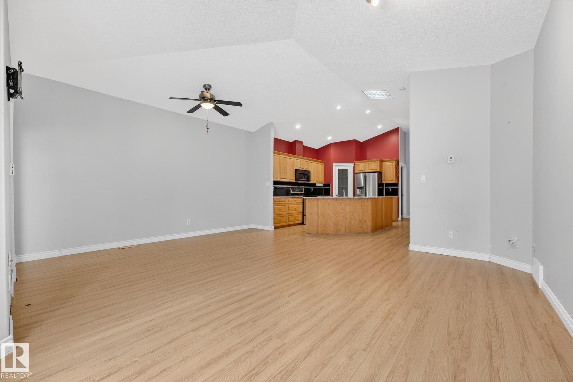 Photo 27 at 25 Folkstone Place, Folkstone Place, Stony Plain