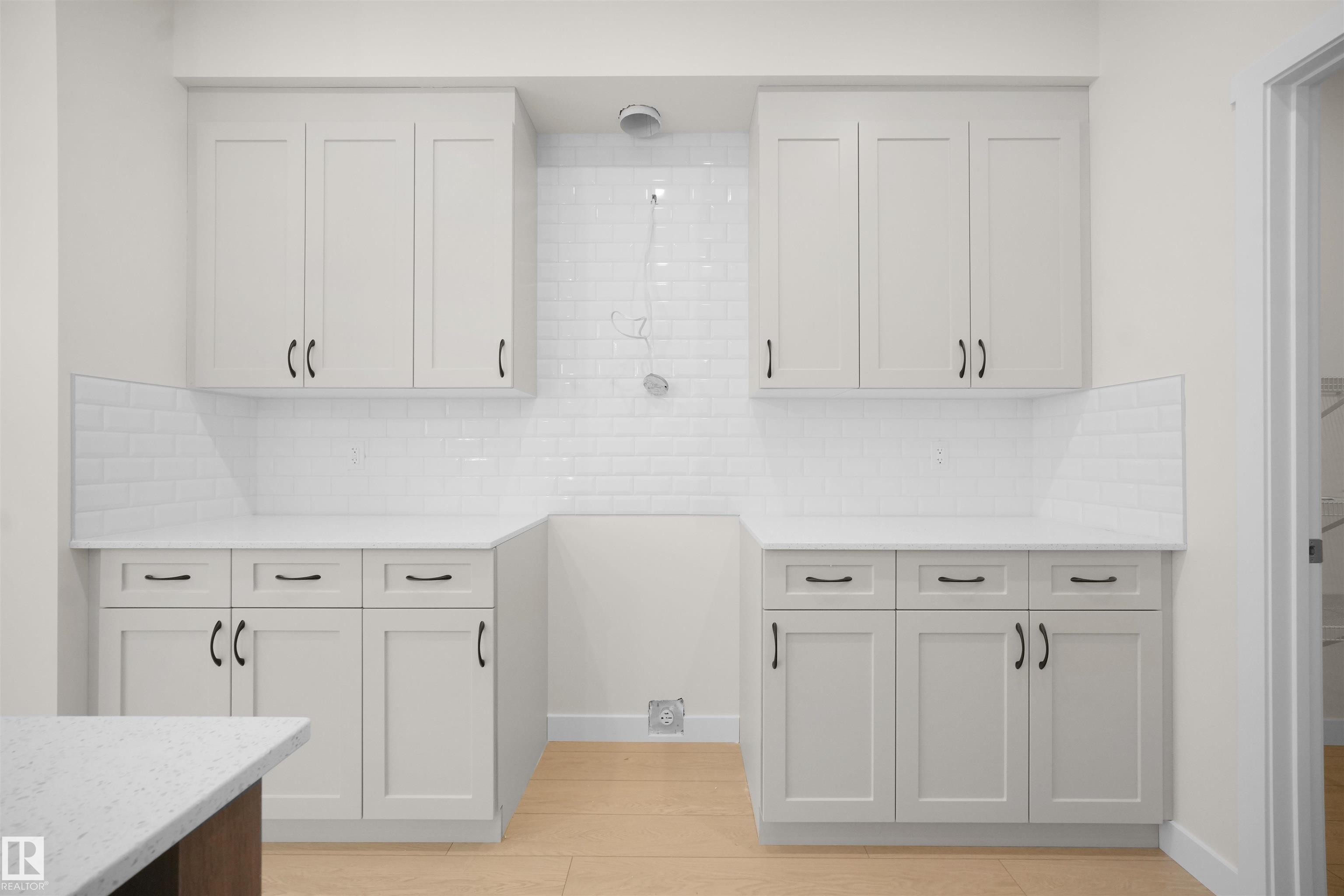 Photo 15 at 2540 211 Street NW, The Uplands, Edmonton