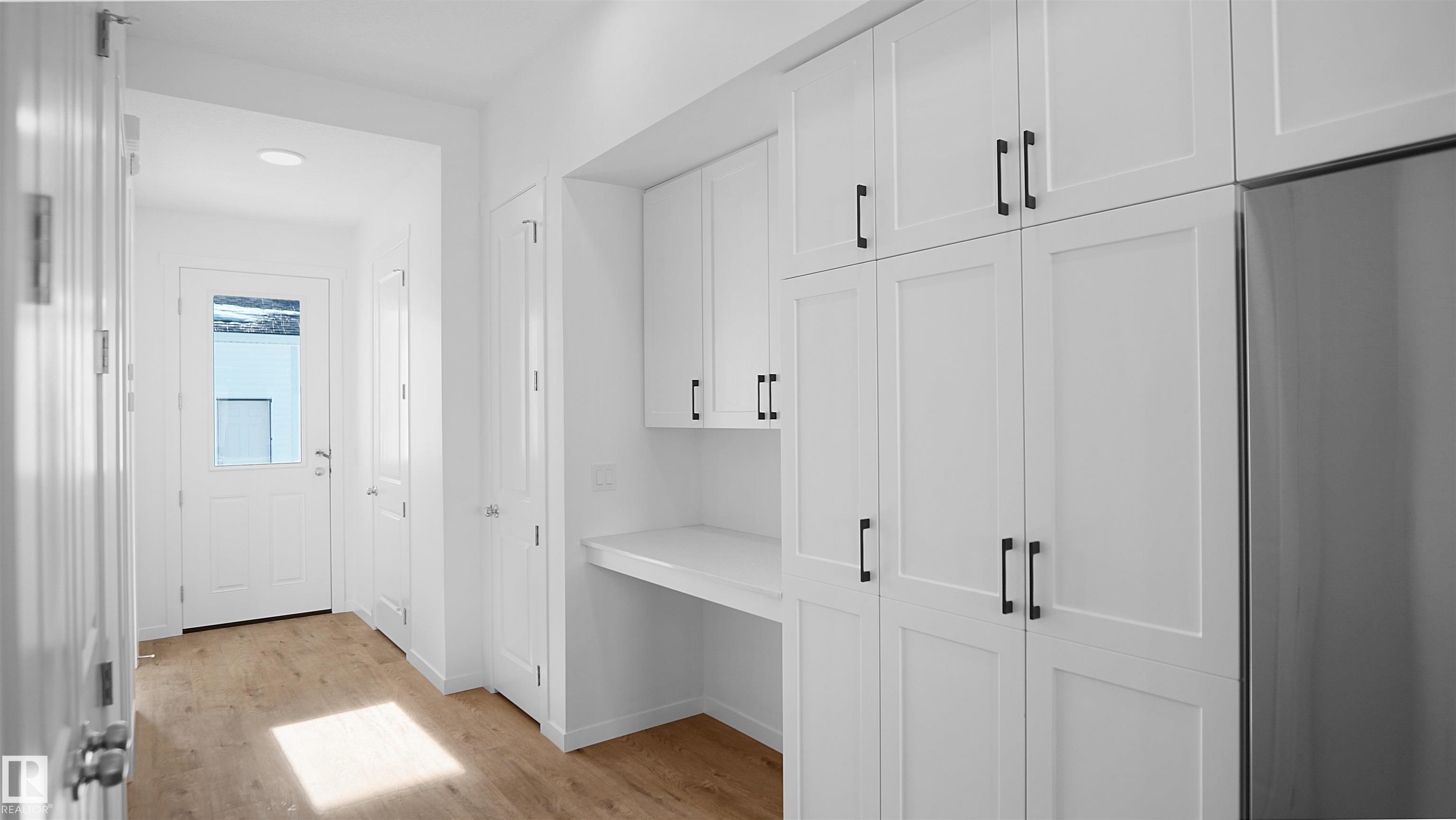 Photo 12 at 20605 42 Avenue NW, Edgemont, Edmonton