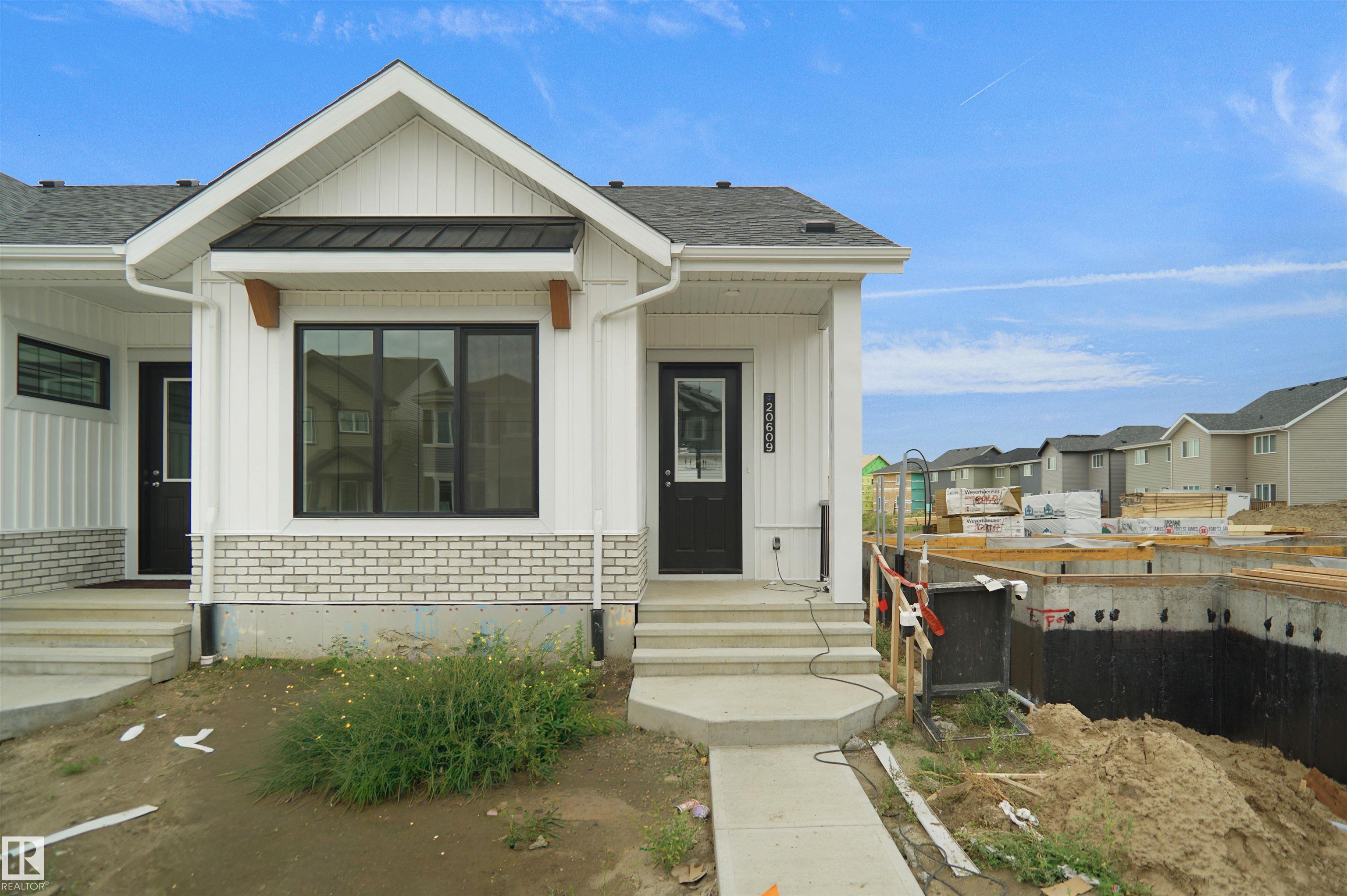 20609 42 Avenue NW, Edgemont, Edmonton