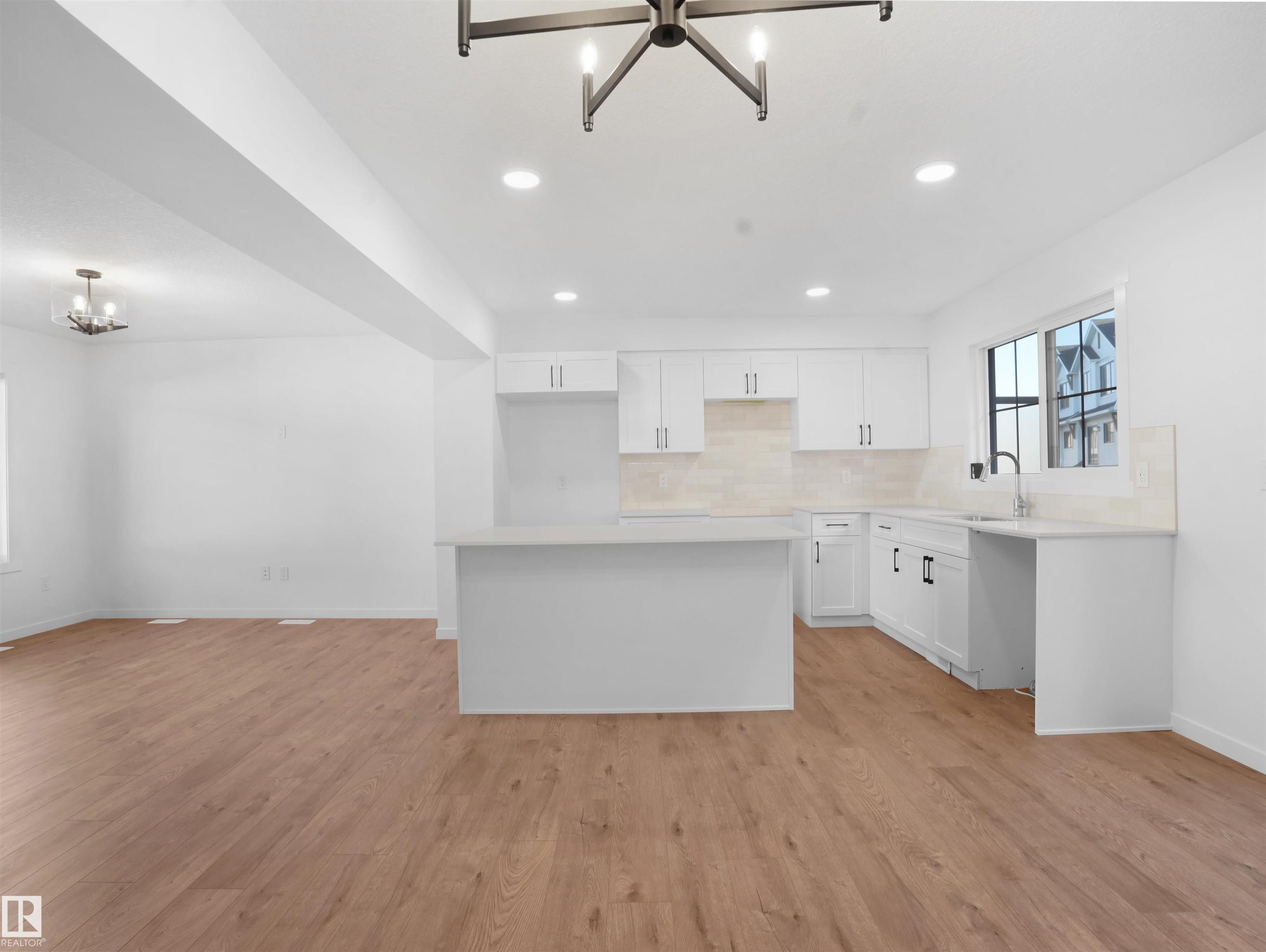 Photo 11 at 67 - 525 Secord Boulevard NW, Secord, Edmonton