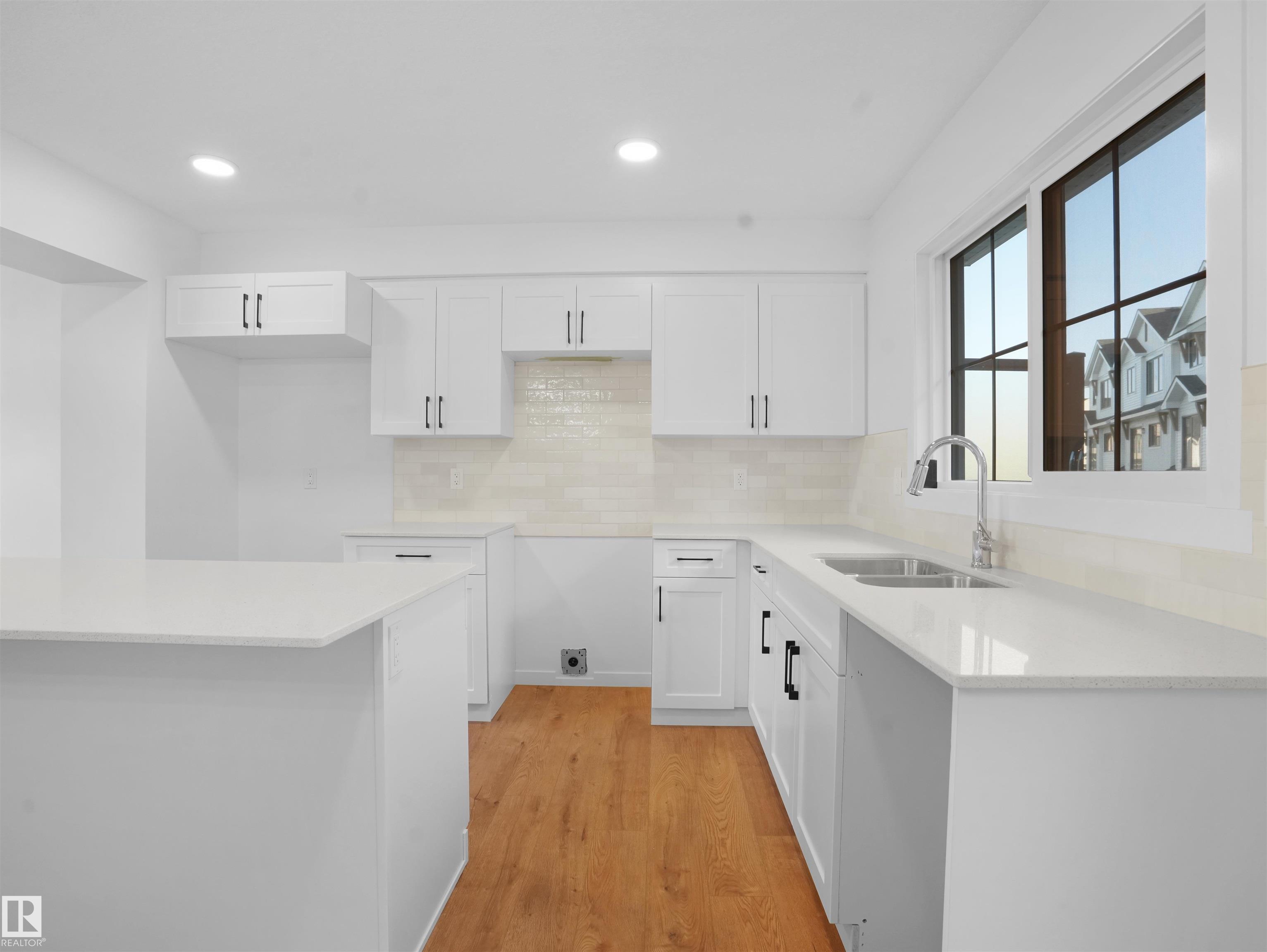 Photo 13 at 67 - 525 Secord Boulevard NW, Secord, Edmonton