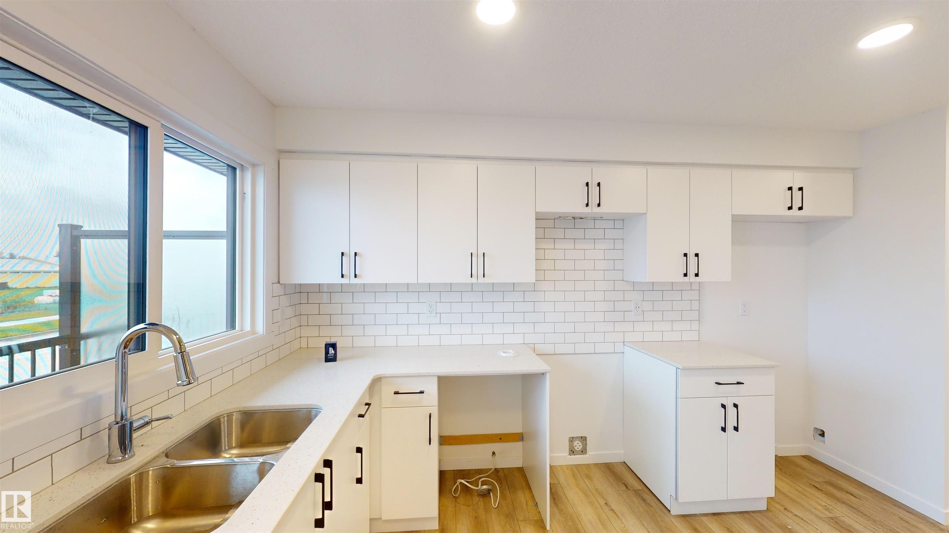 Photo 10 at 6 - 29 Airport Road NW, Blatchford Area, Edmonton