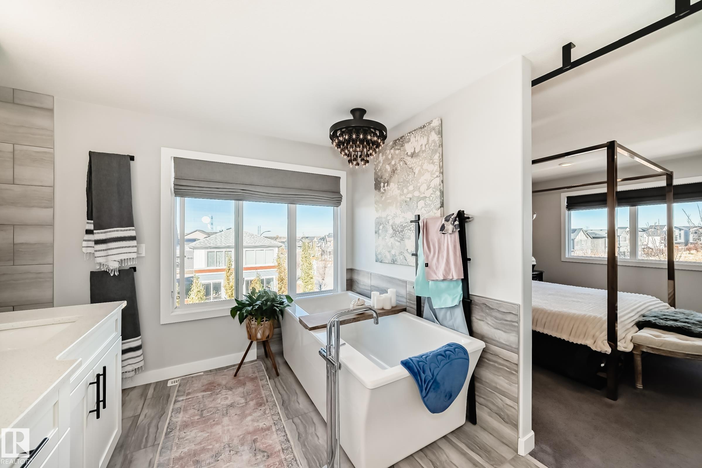 Photo 31 at 4004 6 Avenue SW, Charlesworth, Edmonton