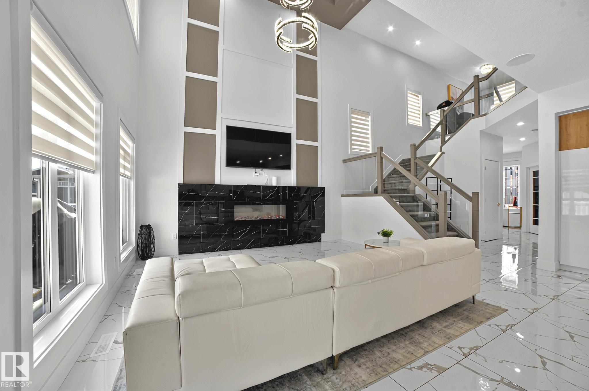 15023 15 Street NW, Fraser, Edmonton