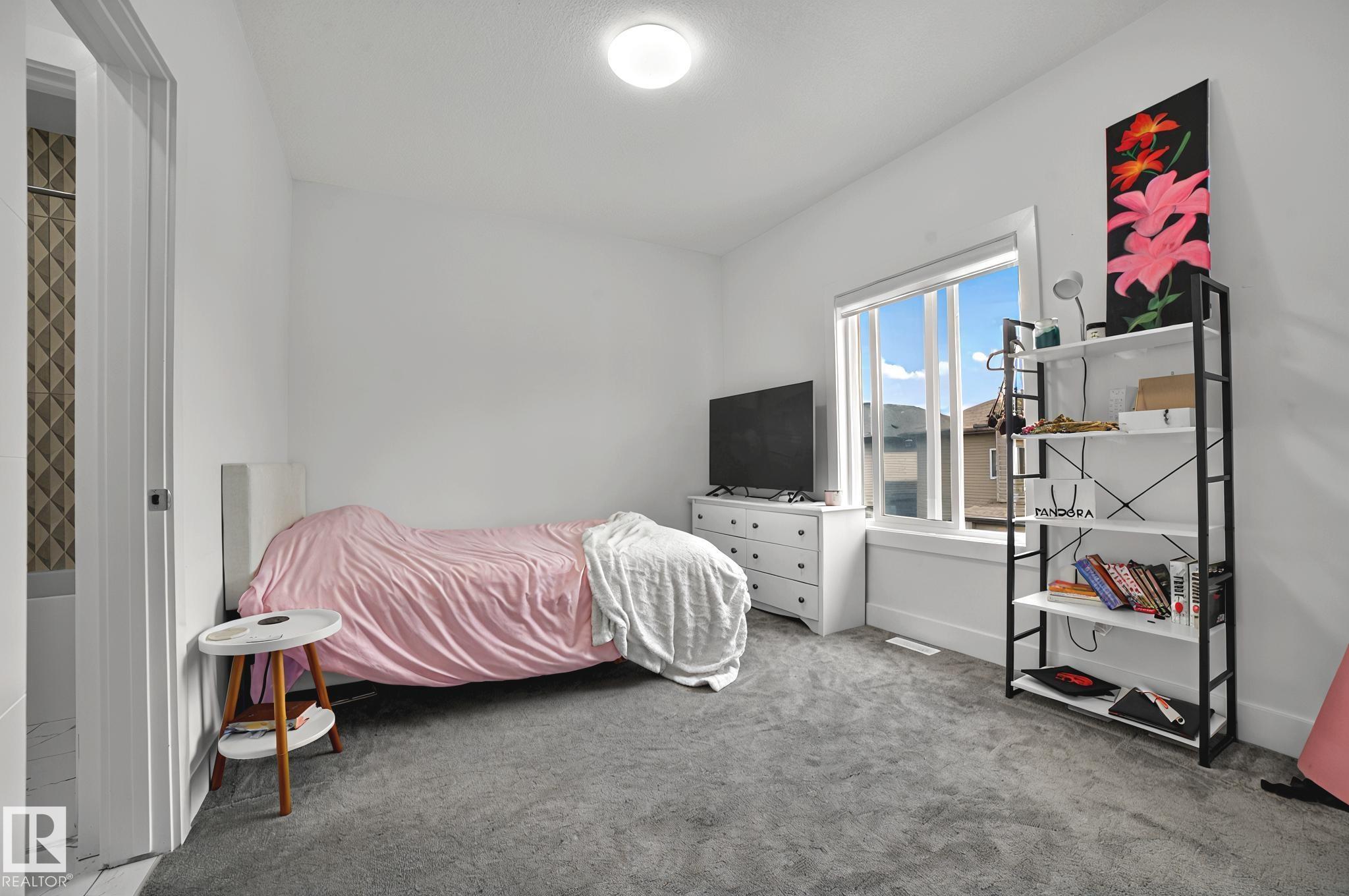 Photo 46 at 15023 15 Street NW, Fraser, Edmonton