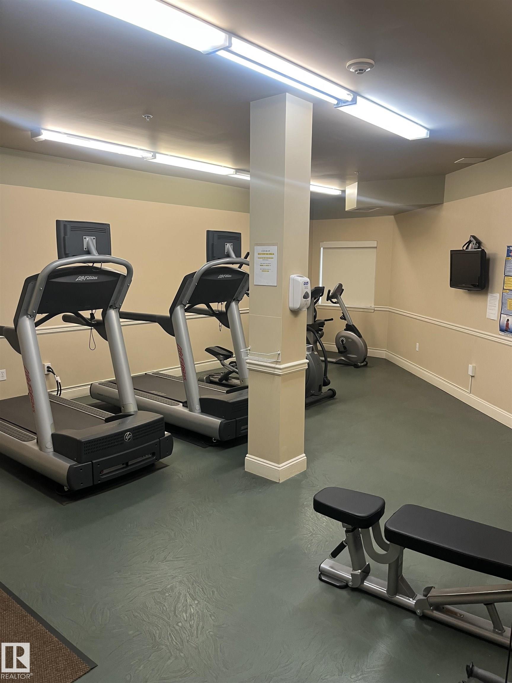 Photo 18 at 110 - 10333 112 Street NW, Wîhkwêntôwin, Edmonton