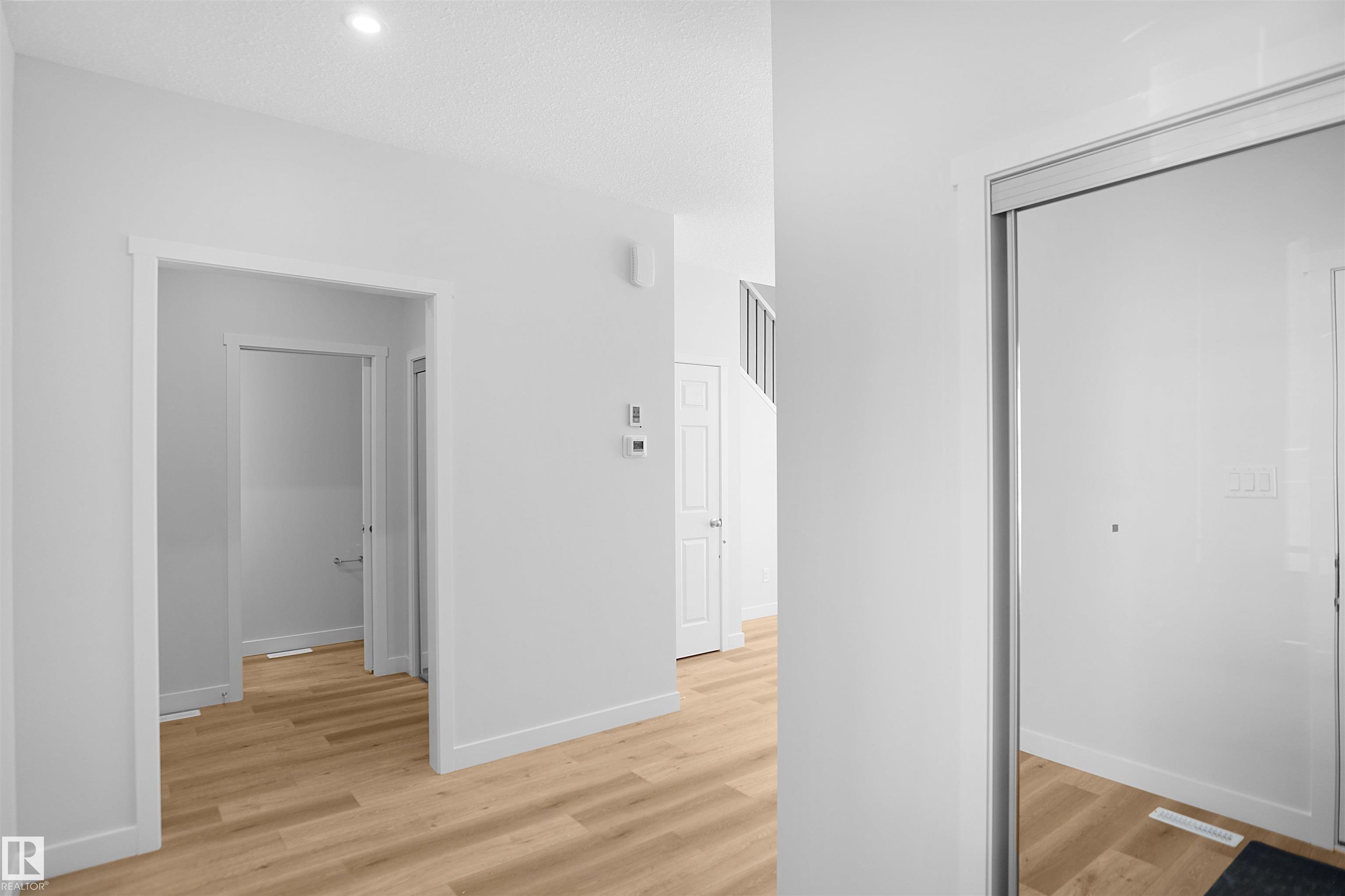 Picture for 20940 16 AV NW