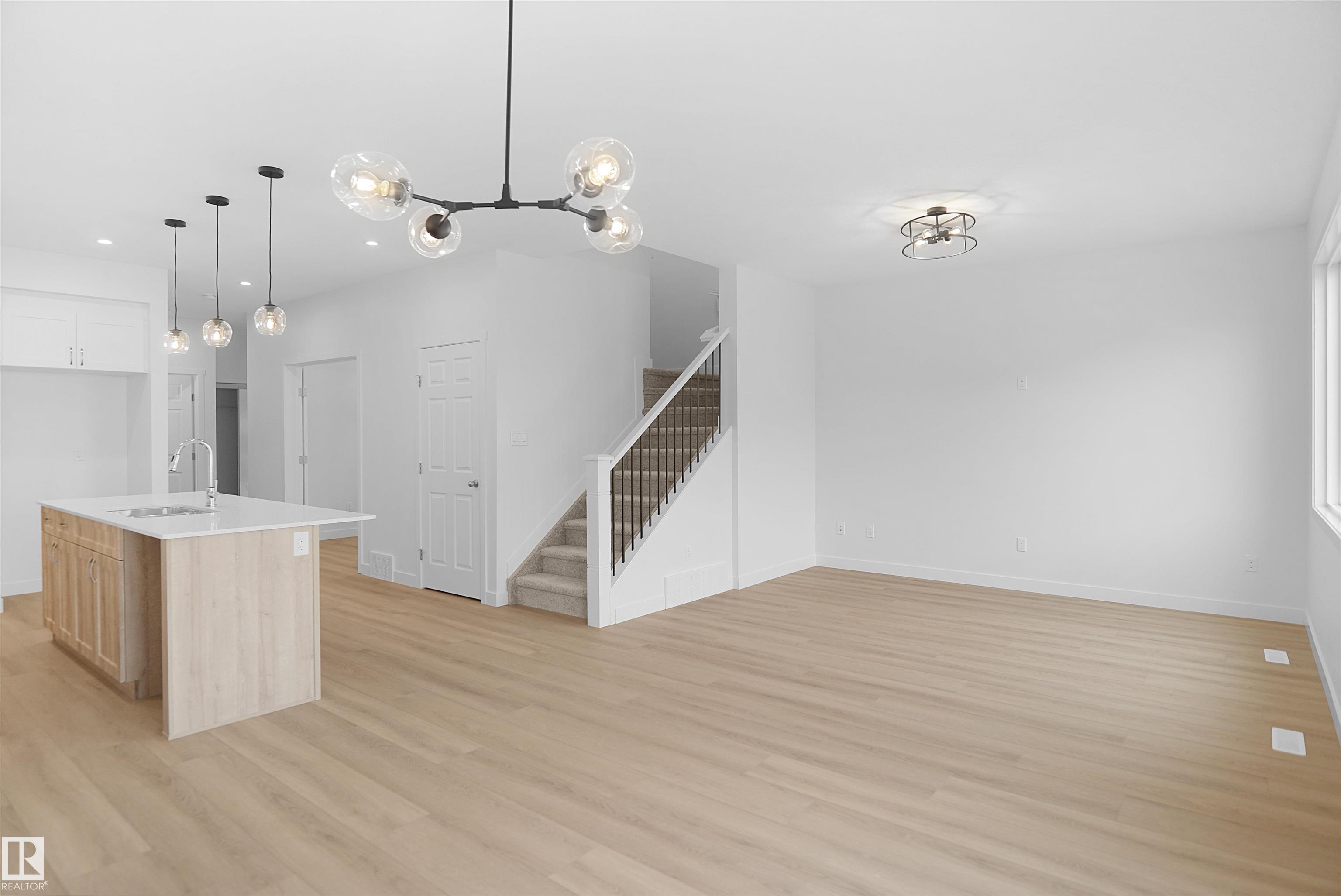 Photo 9 at 2237 194a Street NW, River's Edge, Edmonton