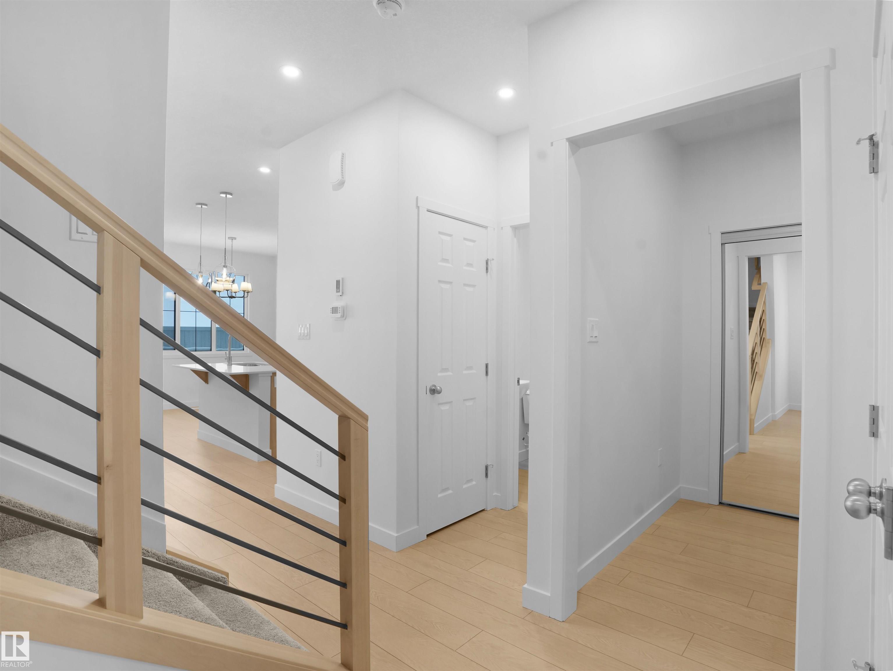 9730 Carson Place SW, Chappelle Area, Edmonton