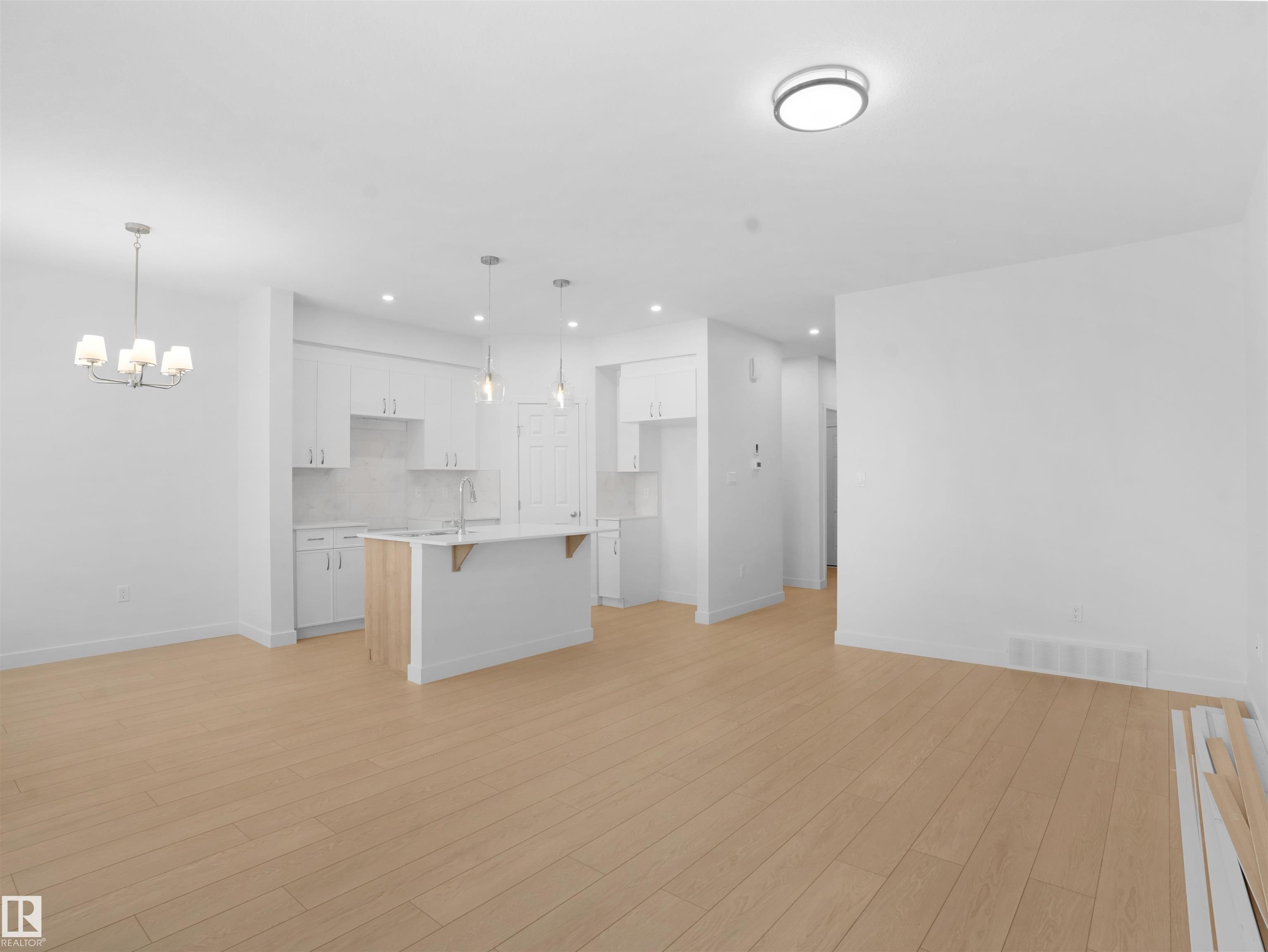 Photo 7 at 9730 Carson Place SW, Chappelle Area, Edmonton