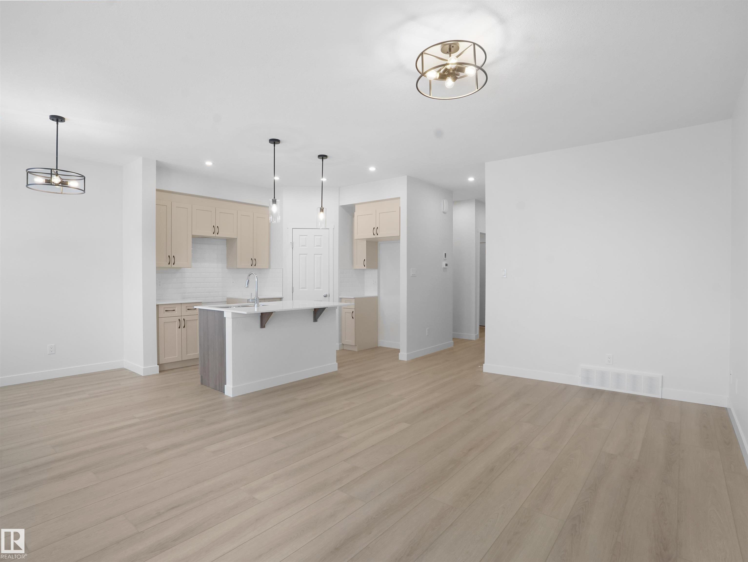 Photo 6 at 9734 Carson Place SW, Chappelle Area, Edmonton