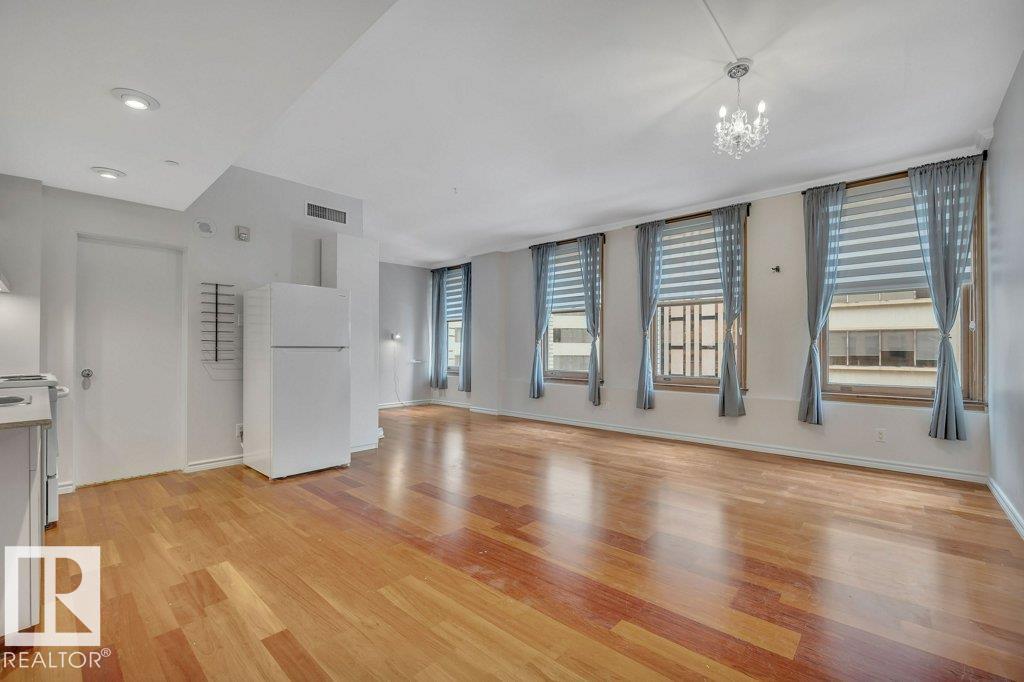 609 - 10134 100 Street NW, Downtown, Edmonton