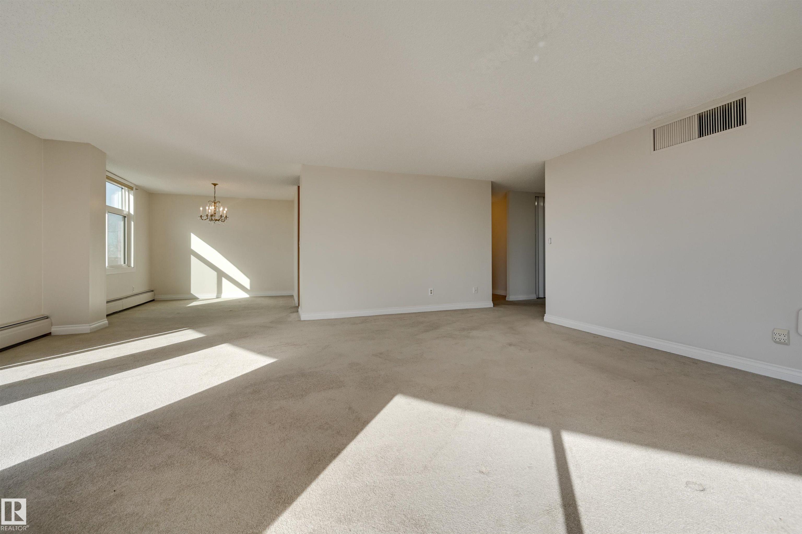 Photo 12 at 502 - 11710 100 Avenue NW, Wîhkwêntôwin, Edmonton