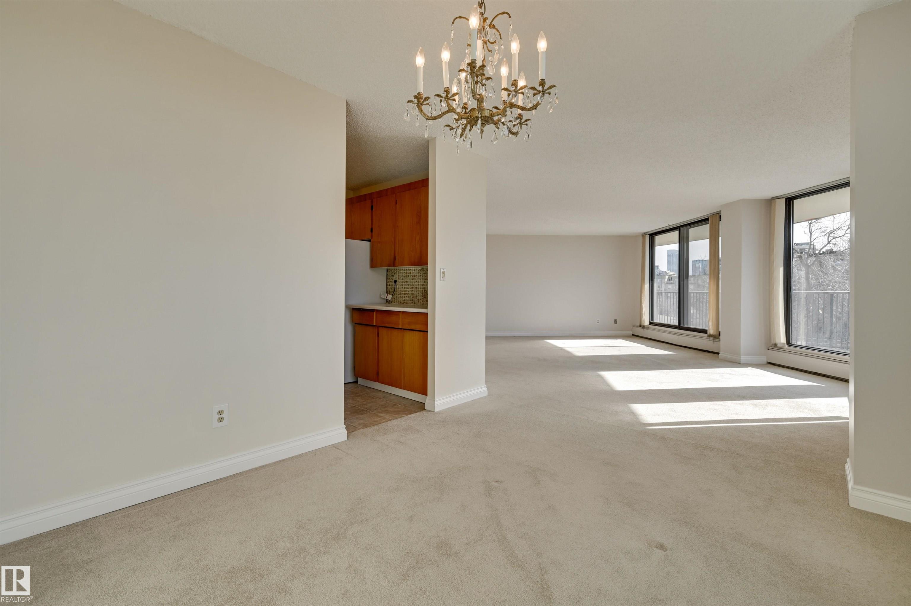 Photo 15 at 502 - 11710 100 Avenue NW, Wîhkwêntôwin, Edmonton