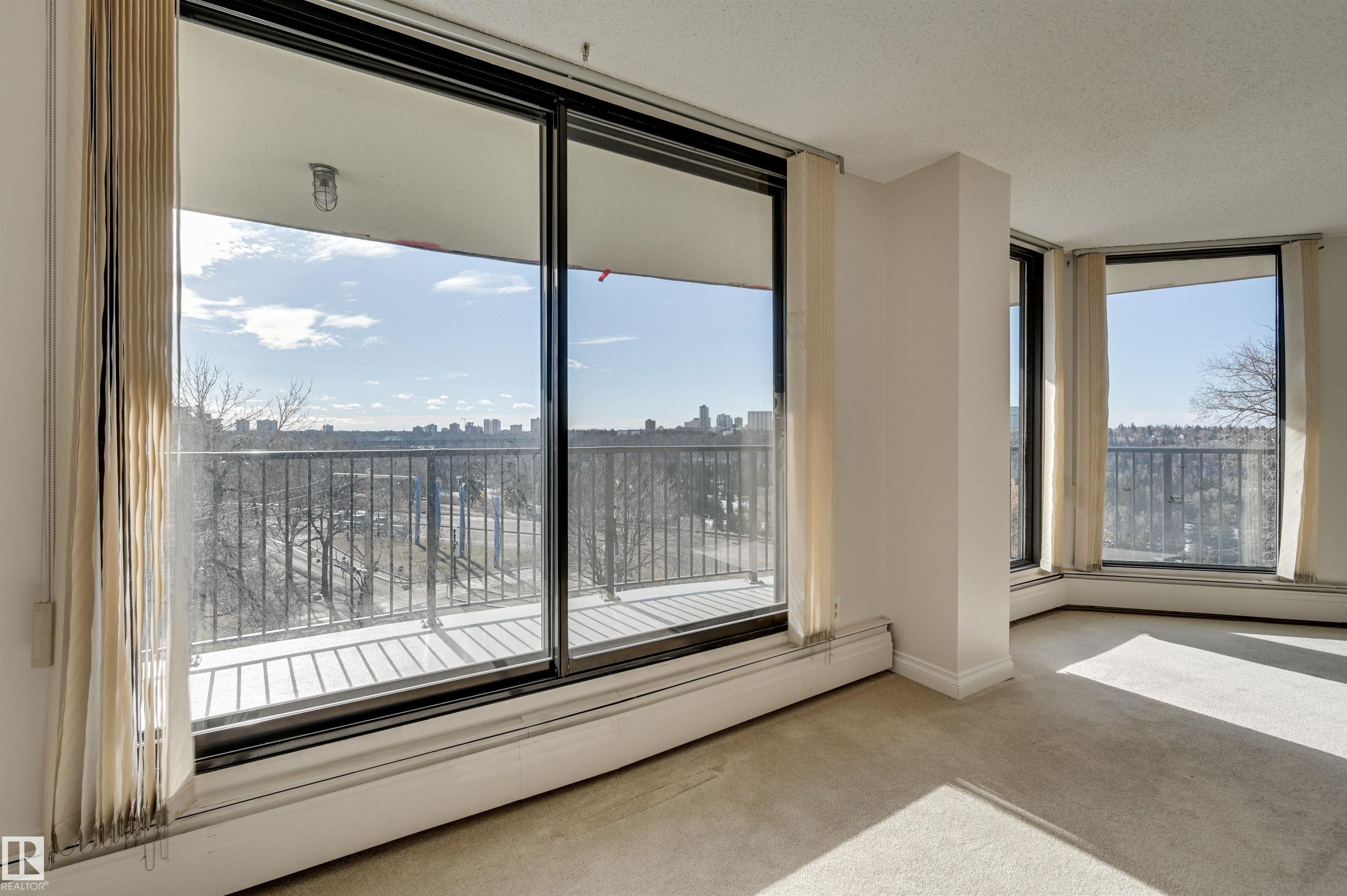 Photo 6 at 502 - 11710 100 Avenue NW, Wîhkwêntôwin, Edmonton