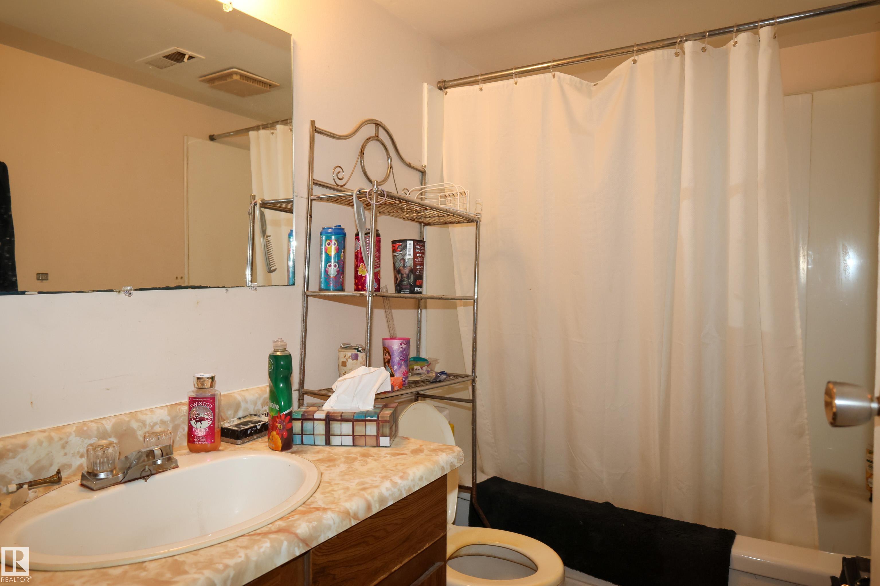 Photo 10 at 9704 104 Street, Morinville