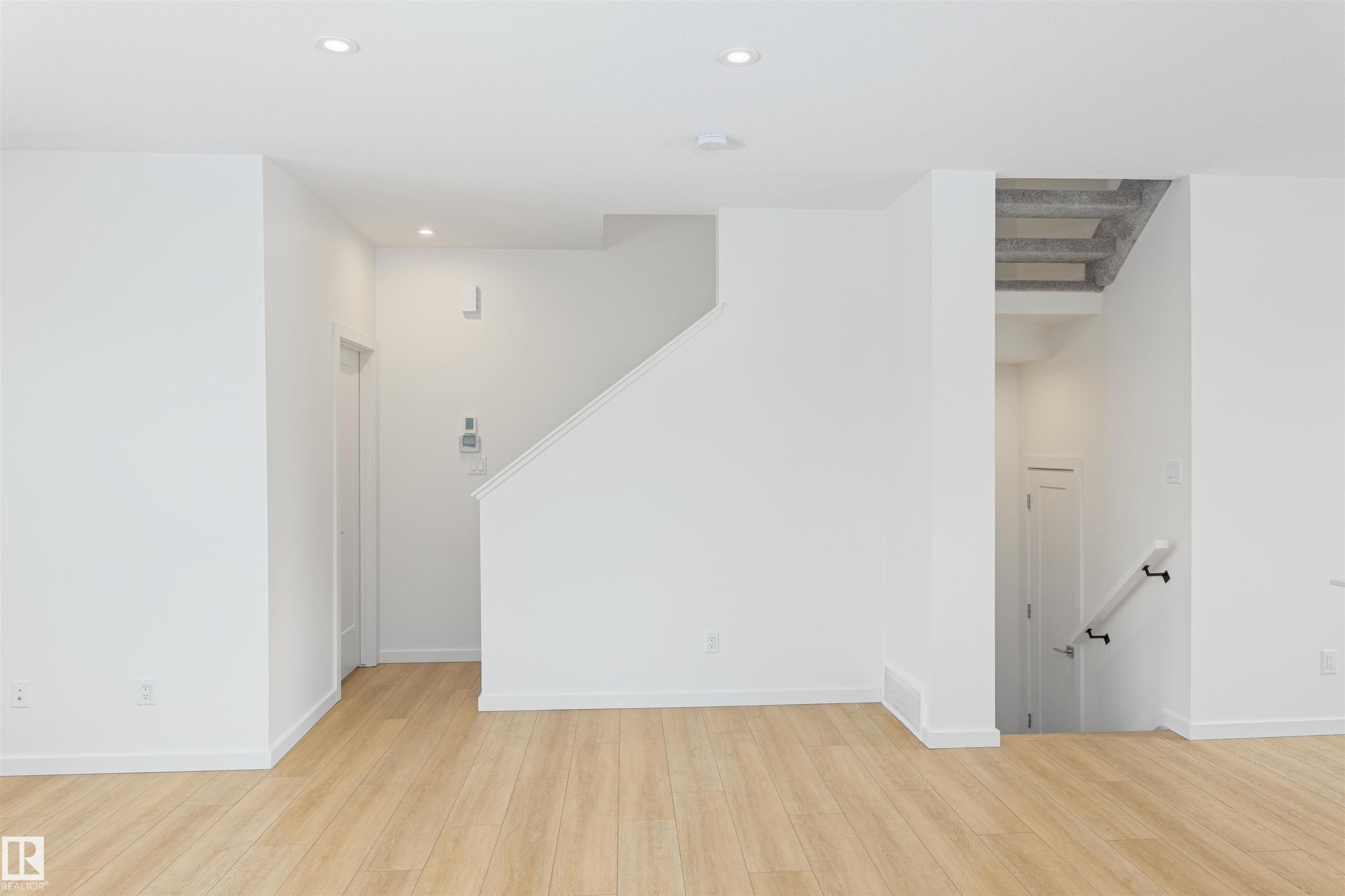 Photo 15 at 4 - 5 Rondeau Drive, South Riel, St. Albert