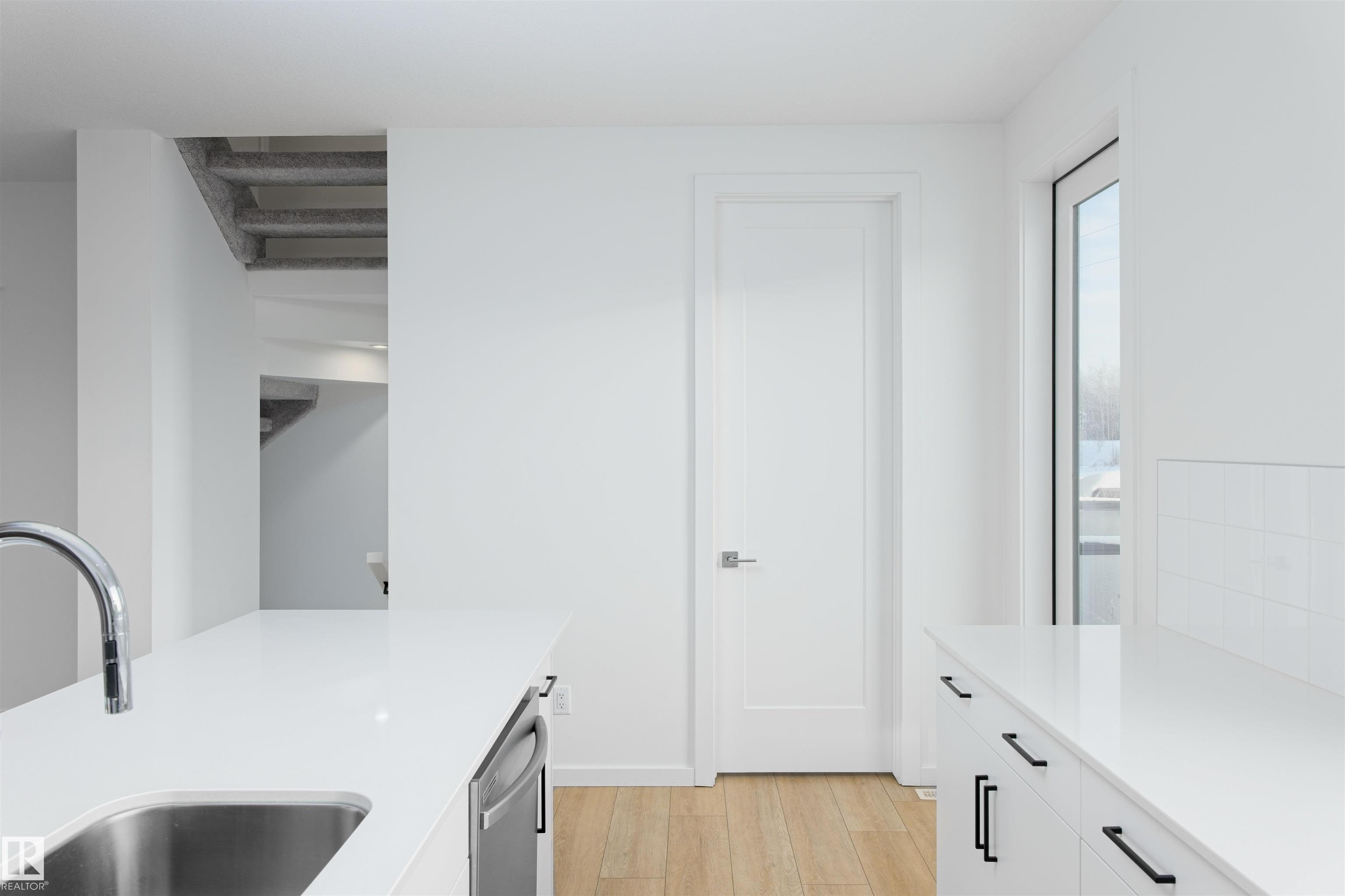 Photo 9 at 4 - 5 Rondeau Drive, South Riel, St. Albert