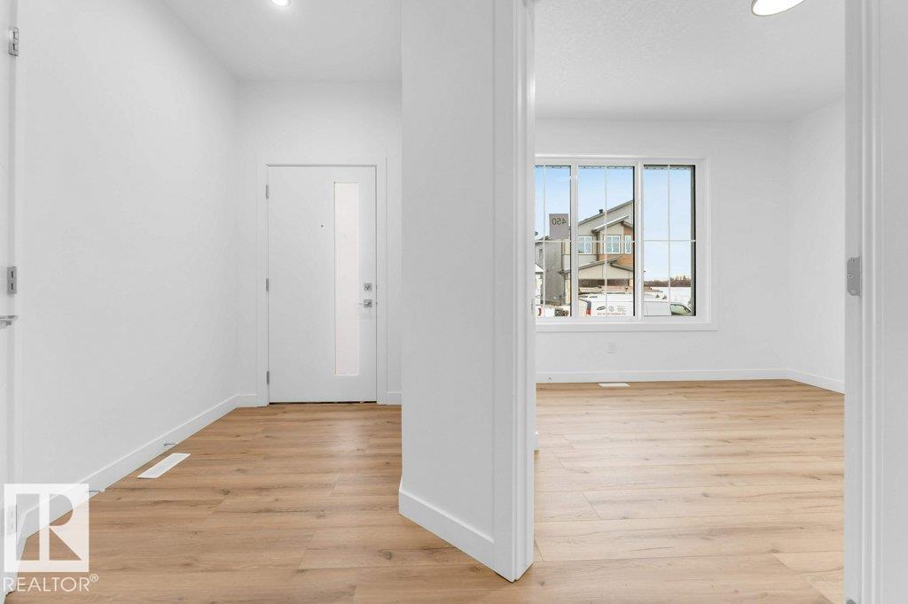 402 Crystal Creek Link, Crystal Creek, Leduc