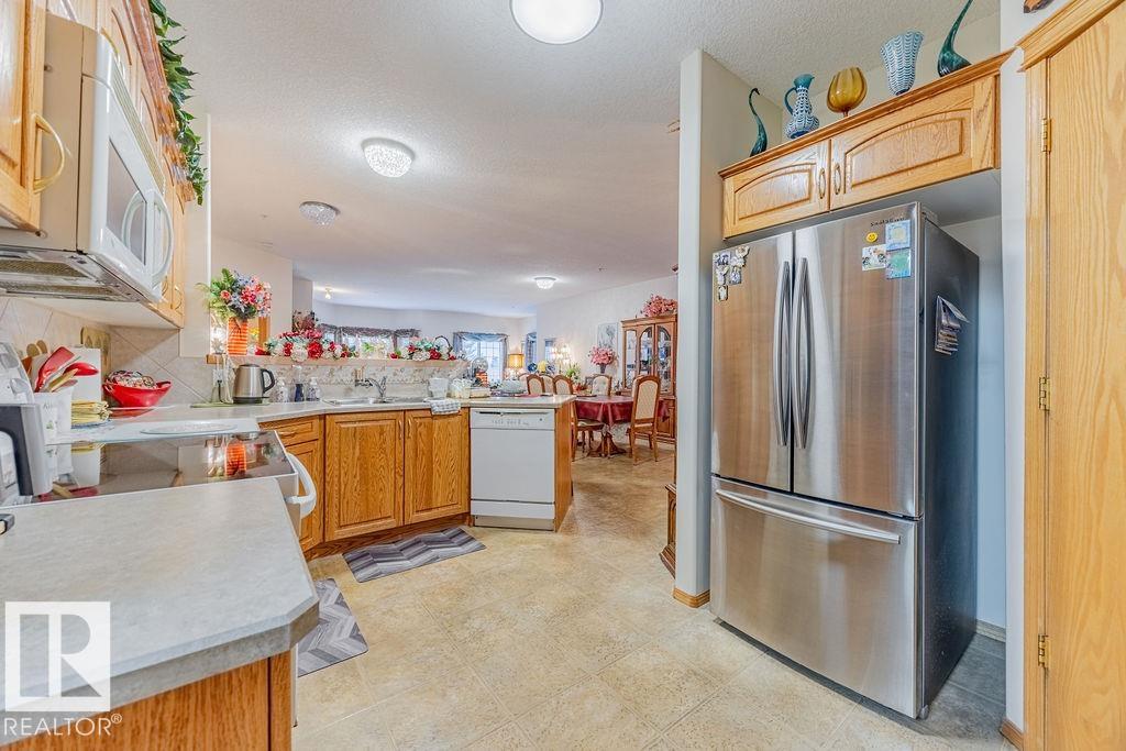 Photo 13 at 208 - 11260 153 Avenue NW, Beaumaris, Edmonton