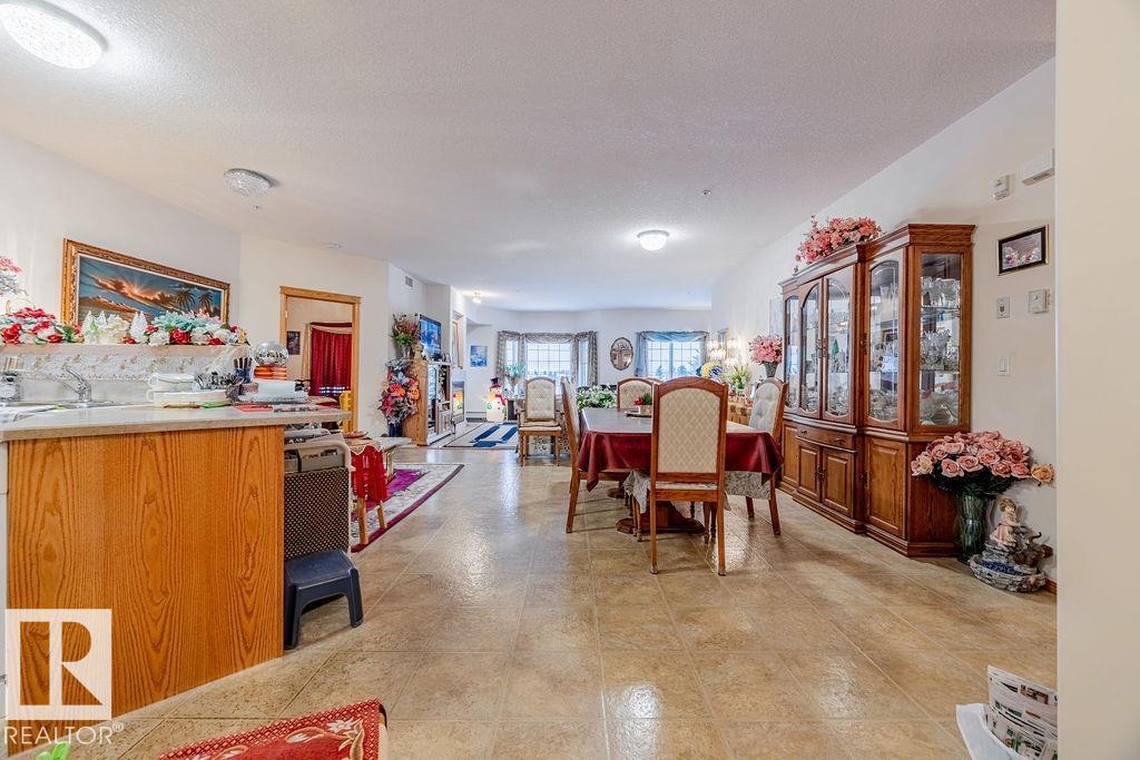 Photo 8 at 208 - 11260 153 Avenue NW, Beaumaris, Edmonton