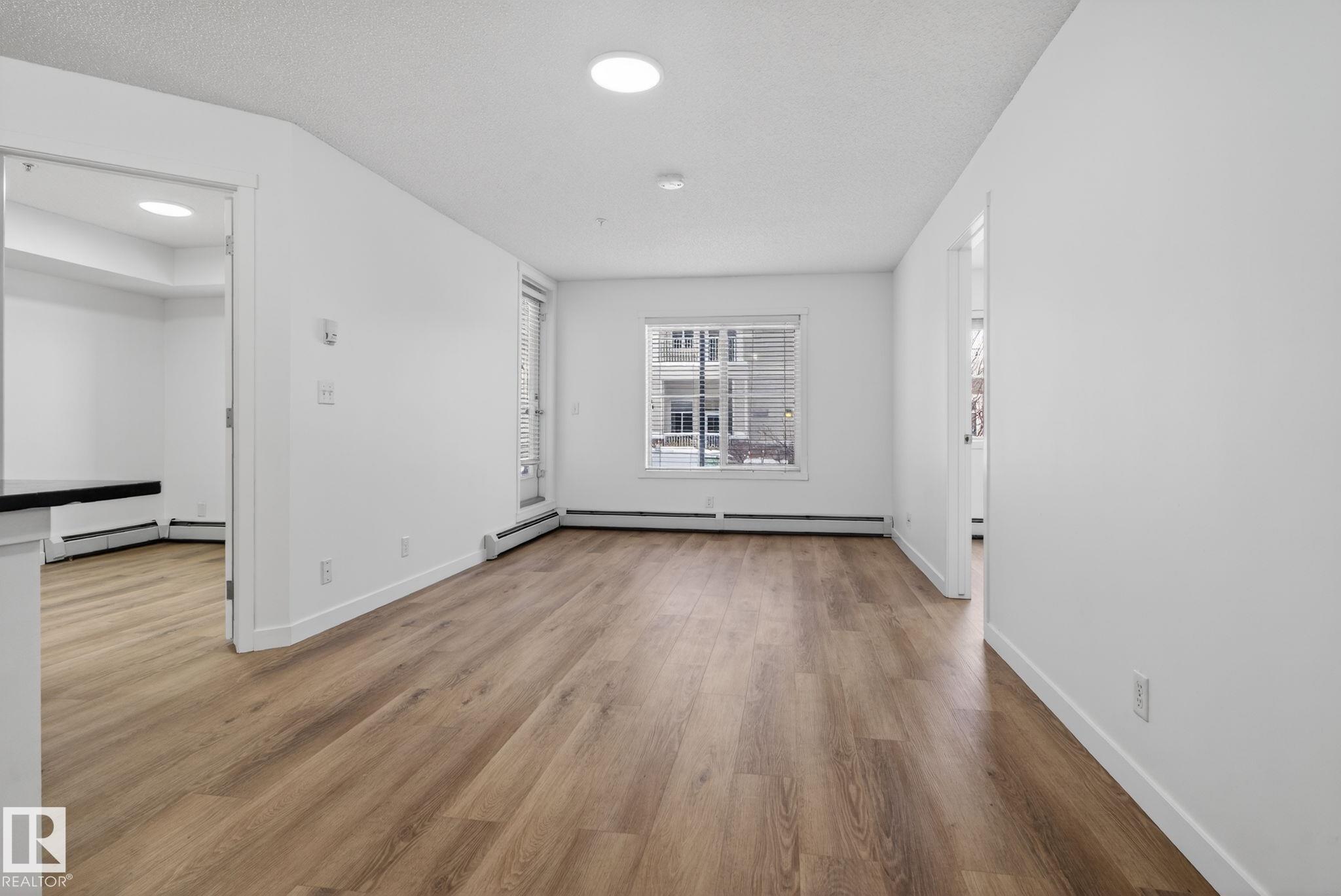 Photo 12 at 117 - 5804 Mullen Place NW, MacTaggart, Edmonton