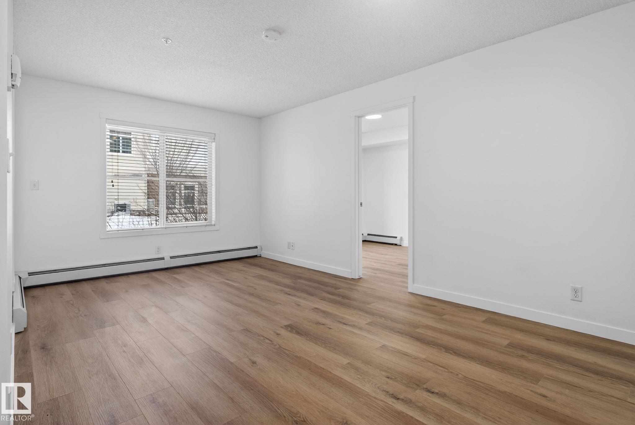 Photo 13 at 117 - 5804 Mullen Place NW, MacTaggart, Edmonton