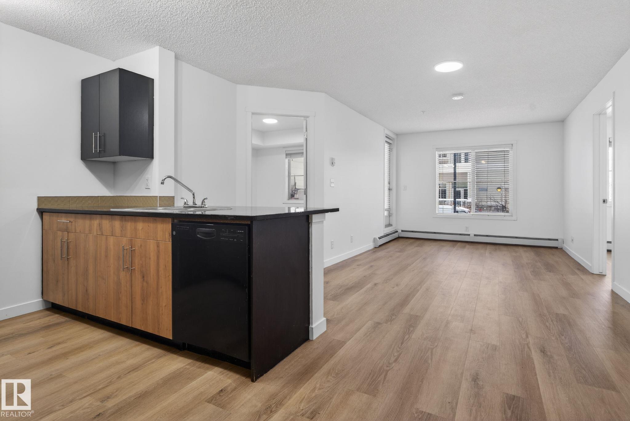 117 - 5804 Mullen Place NW, MacTaggart, Edmonton