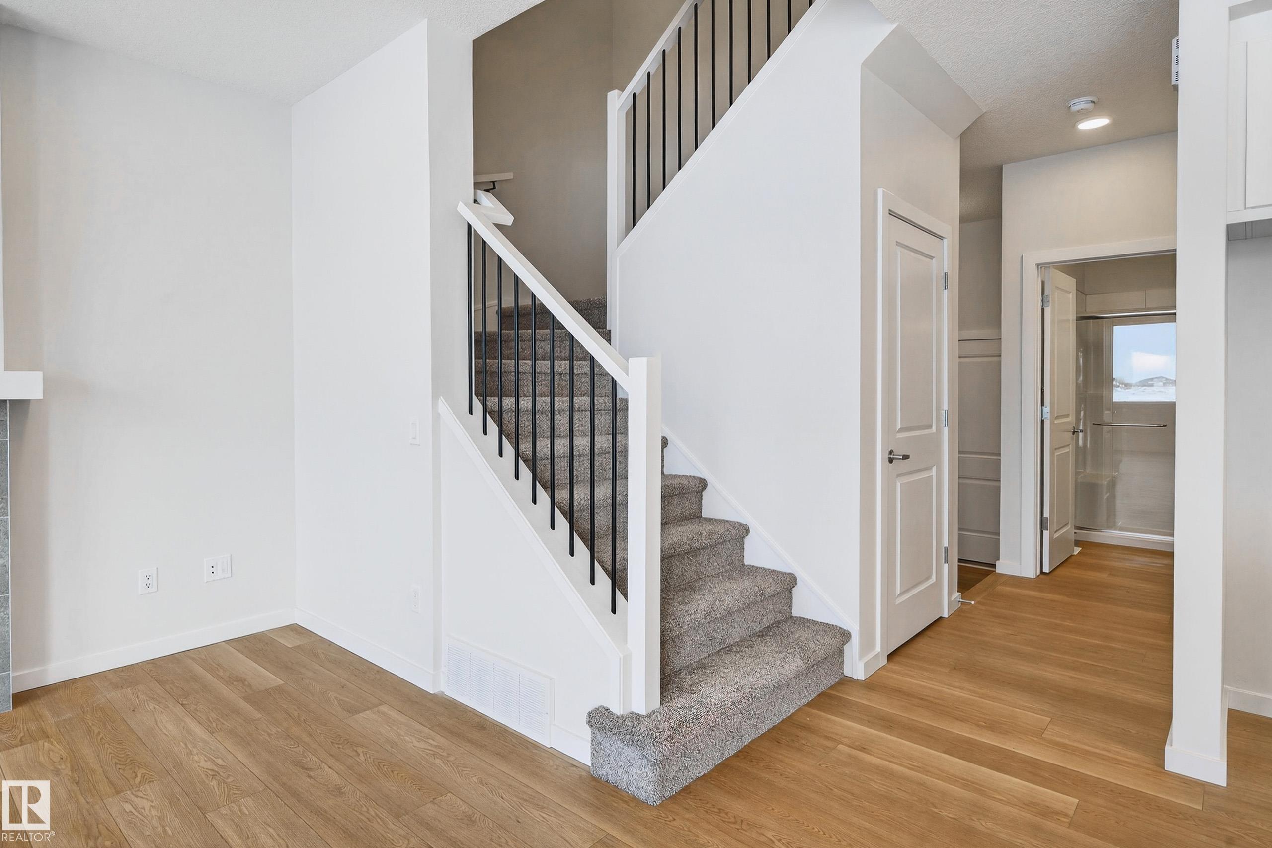 Photo 14 at 5008 72 Street, Elan, Beaumont