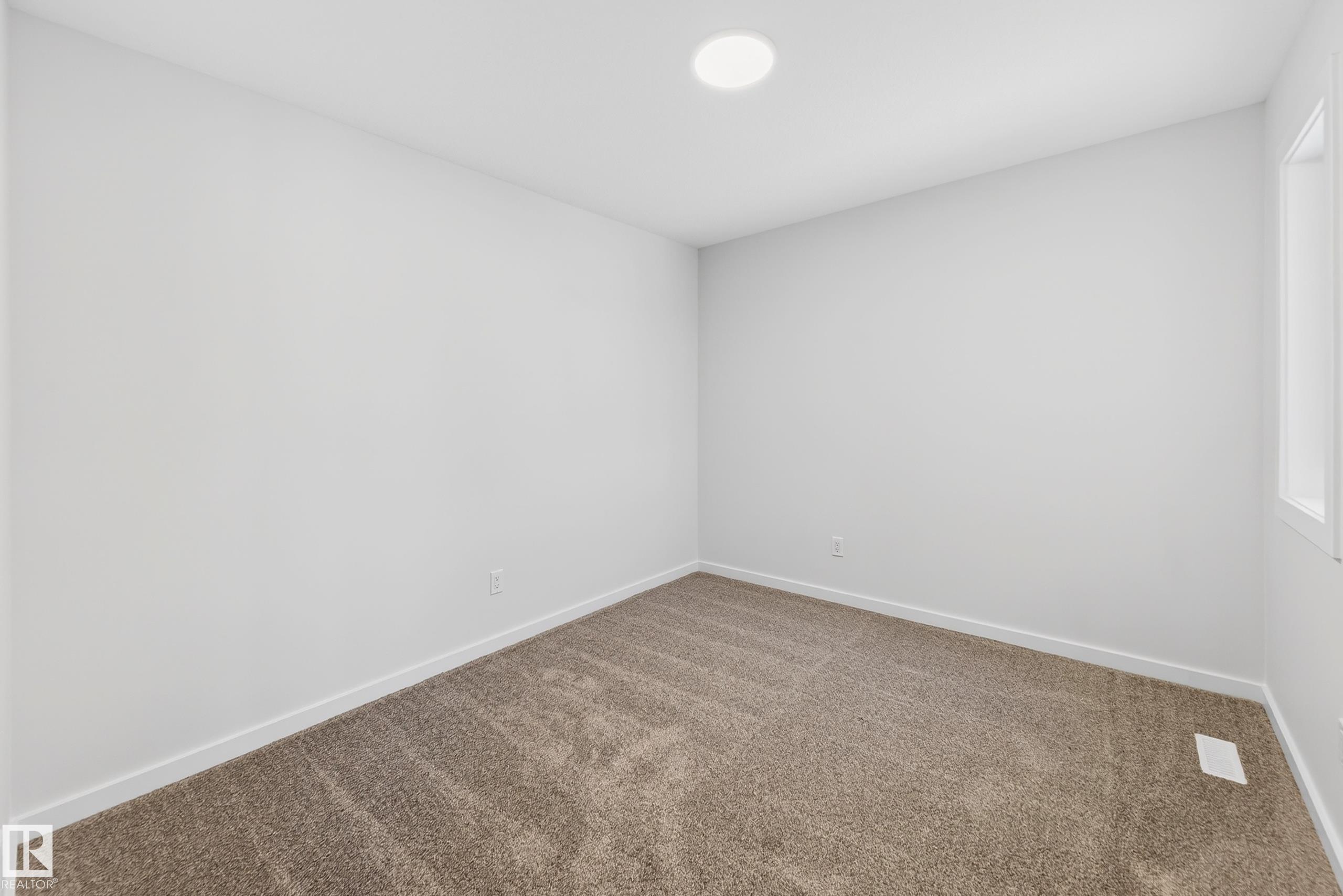 Photo 31 at 5008 72 Street, Elan, Beaumont