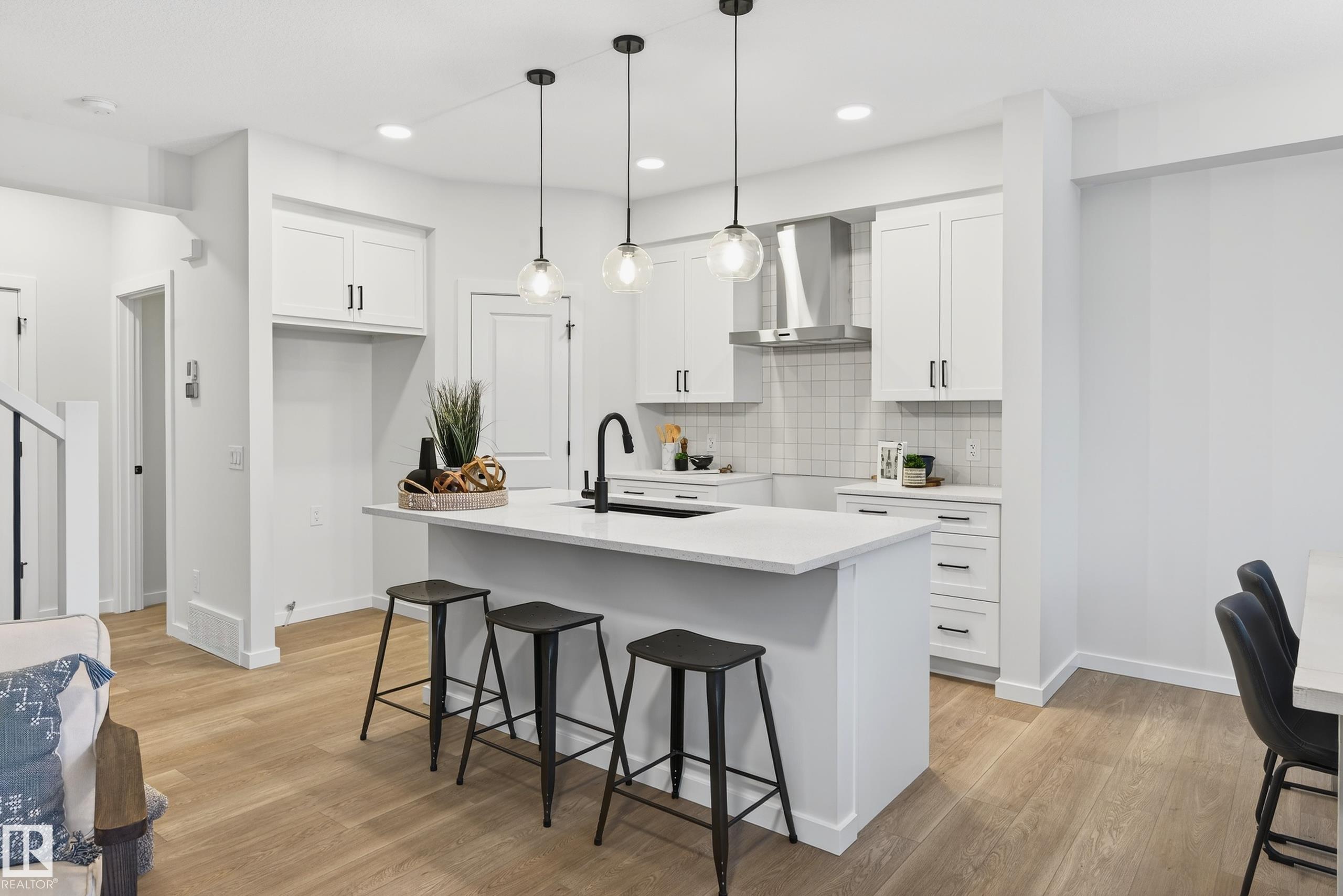 Photo 7 at 8019 228 Street NW, Rosenthal, Edmonton