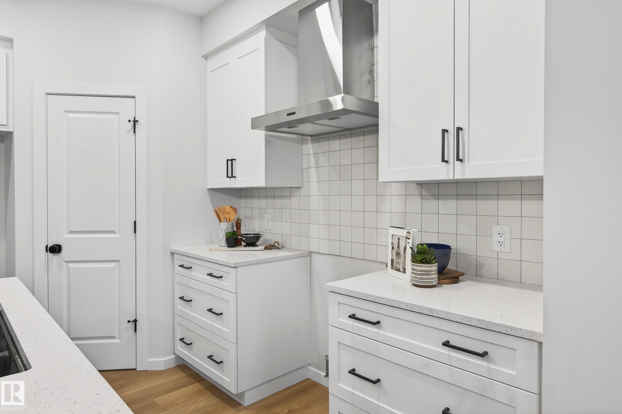 Photo 9 at 8019 228 Street NW, Rosenthal, Edmonton