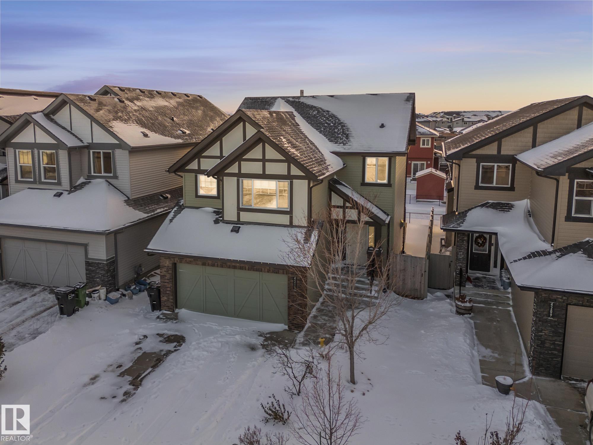 4211 Charles Close SW, Chappelle Area, Edmonton