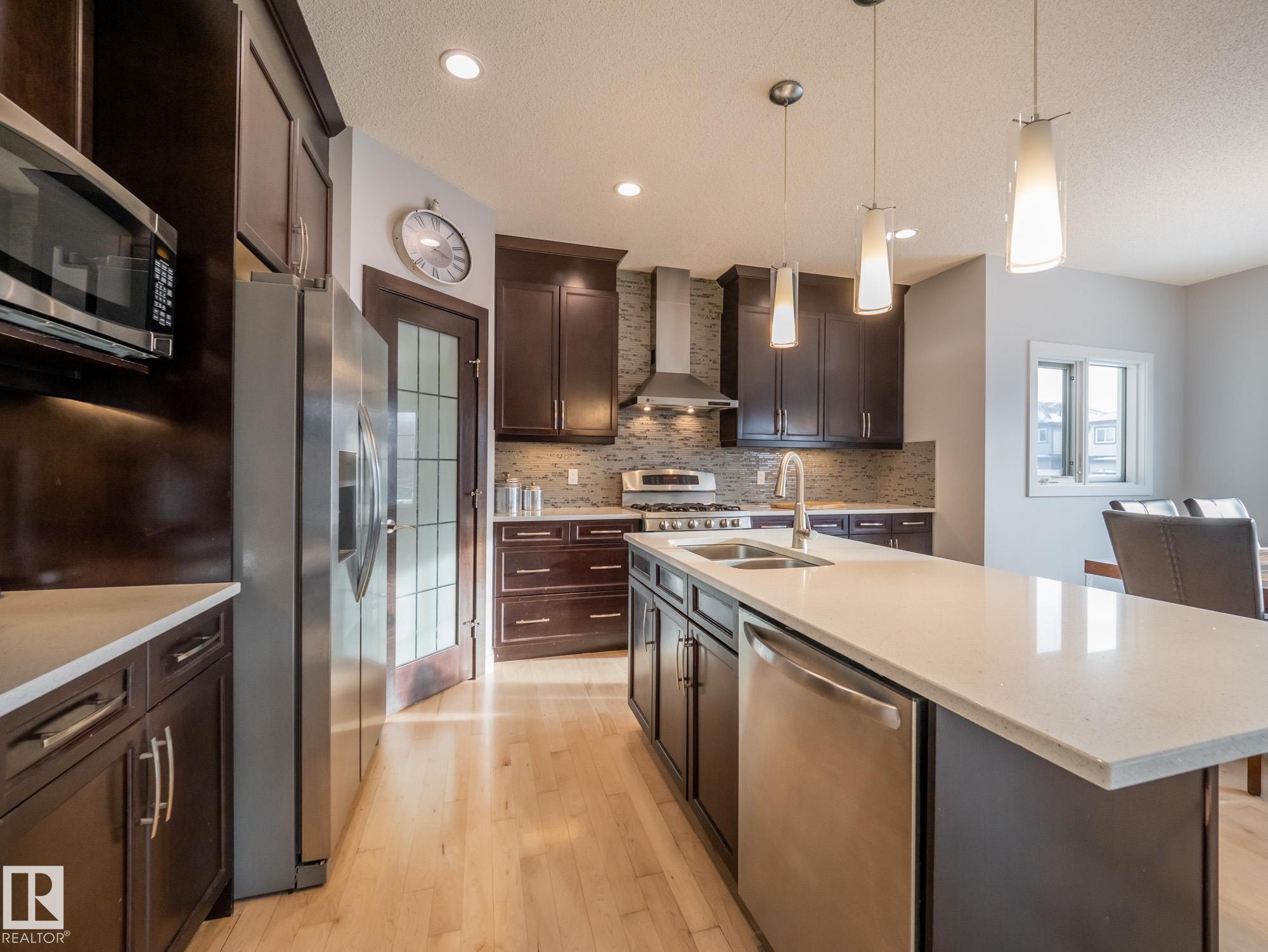 Photo 10 at 4211 Charles Close SW, Chappelle Area, Edmonton