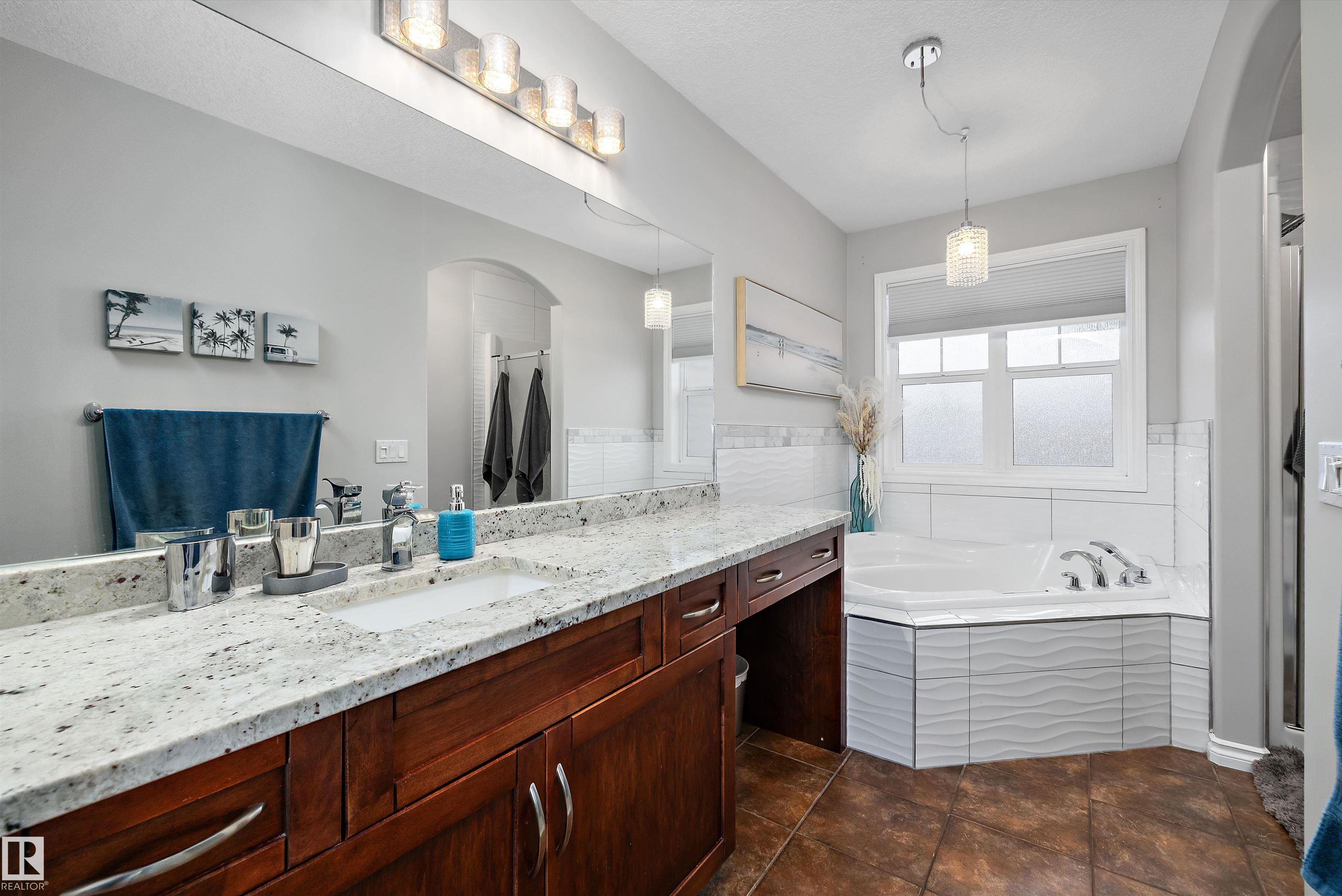 Photo 27 at 205 Macewan Road SW, Macewan, Edmonton