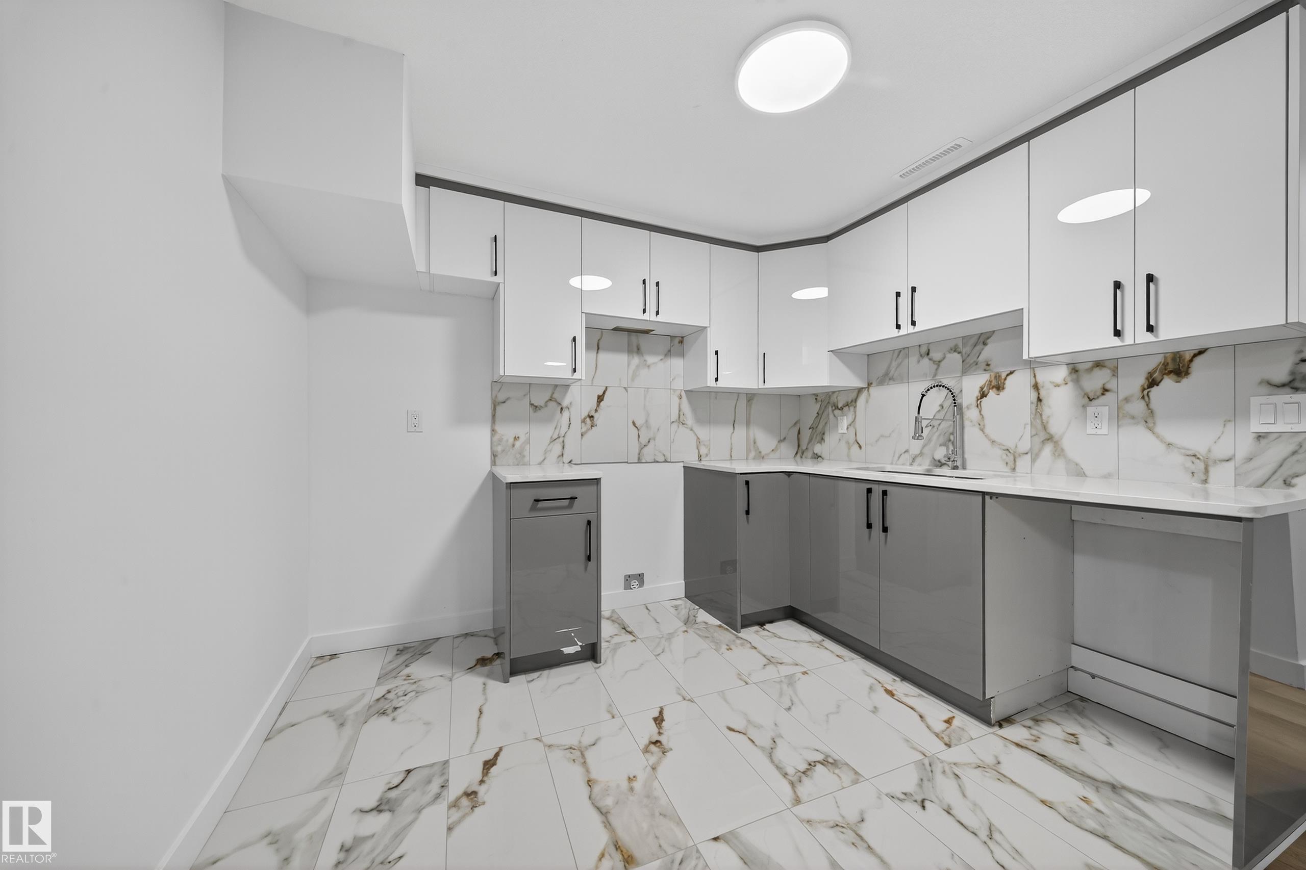 Photo 28 at 12919 113a Street NW, Lauderdale, Edmonton