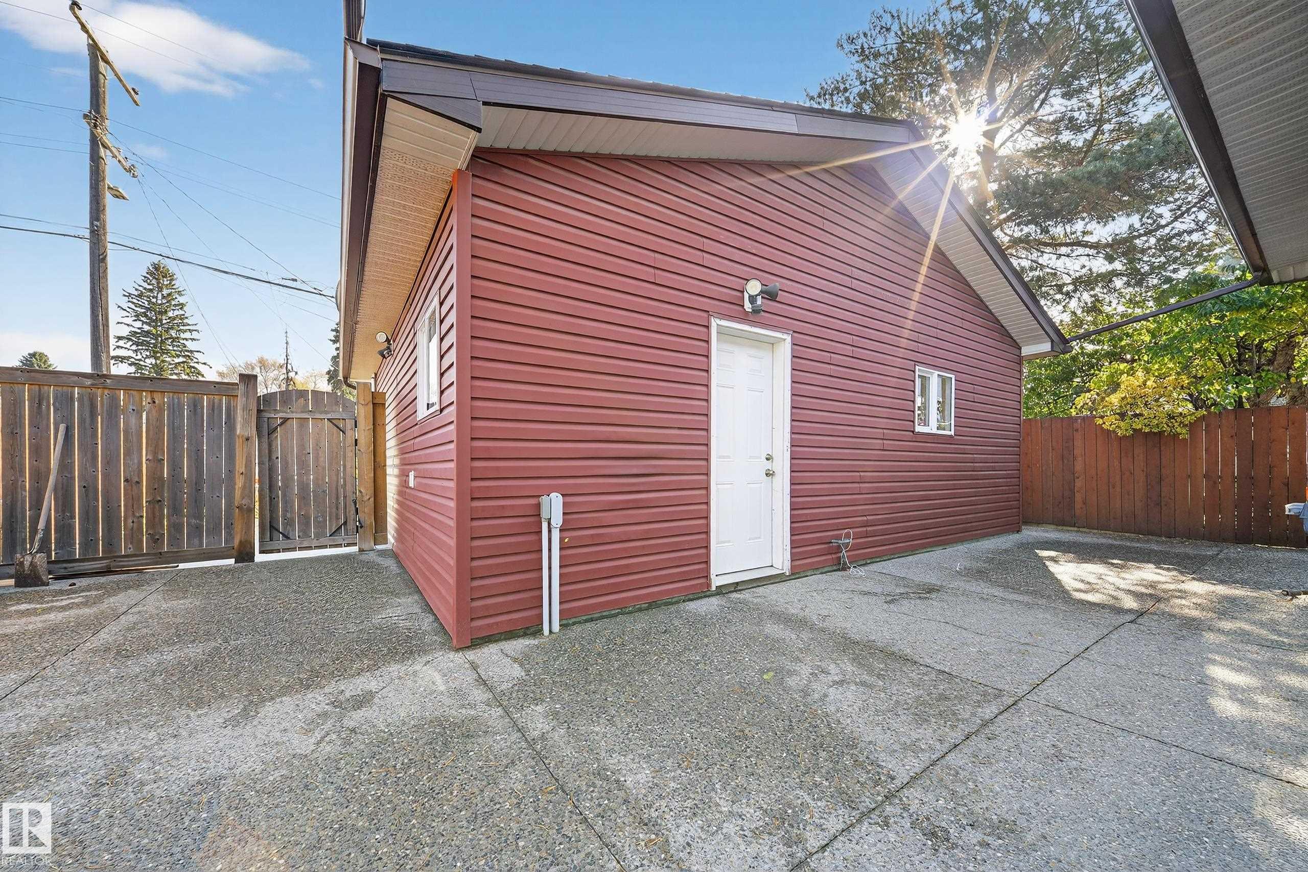 Photo 54 at 12919 113a Street NW, Lauderdale, Edmonton