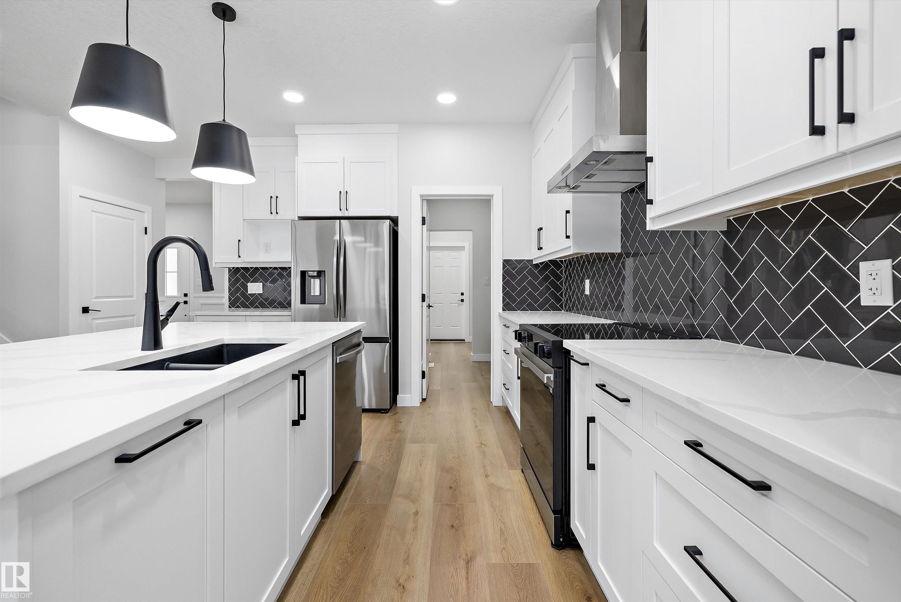 Photo 21 at 1578 Siskin Link NW, Kinglet Gardens, Edmonton