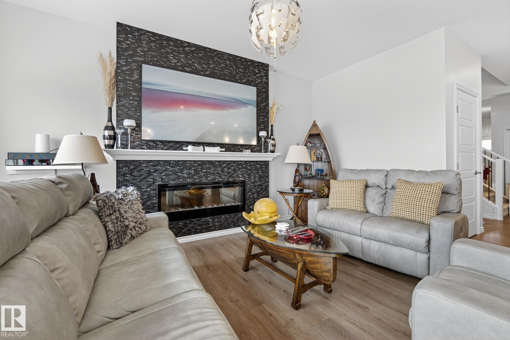 Photo 10 at 20023 26 Avenue NW, The Uplands, Edmonton