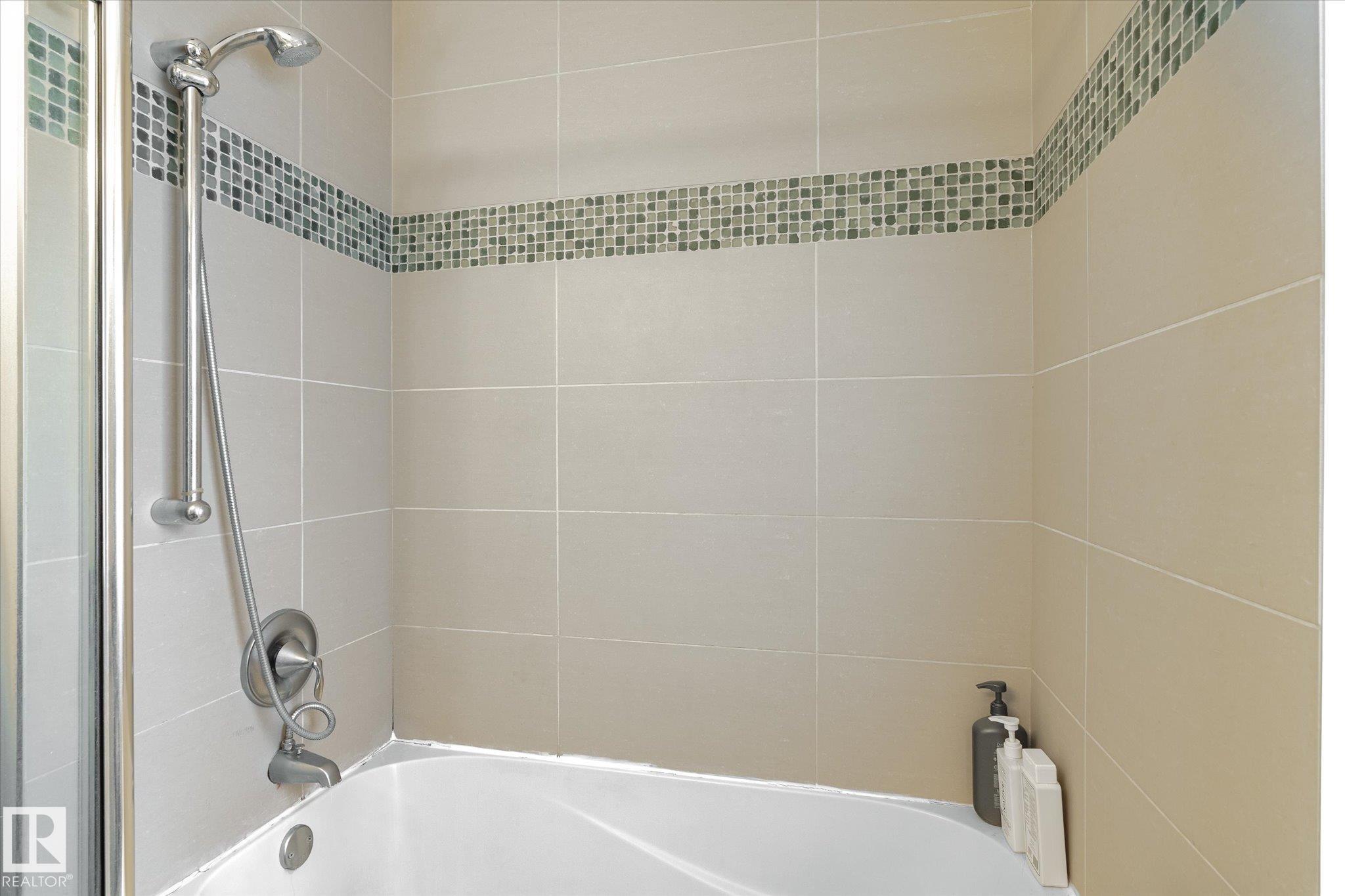 Photo 22 at 10332 78 Street NW, Forest Heights, Edmonton