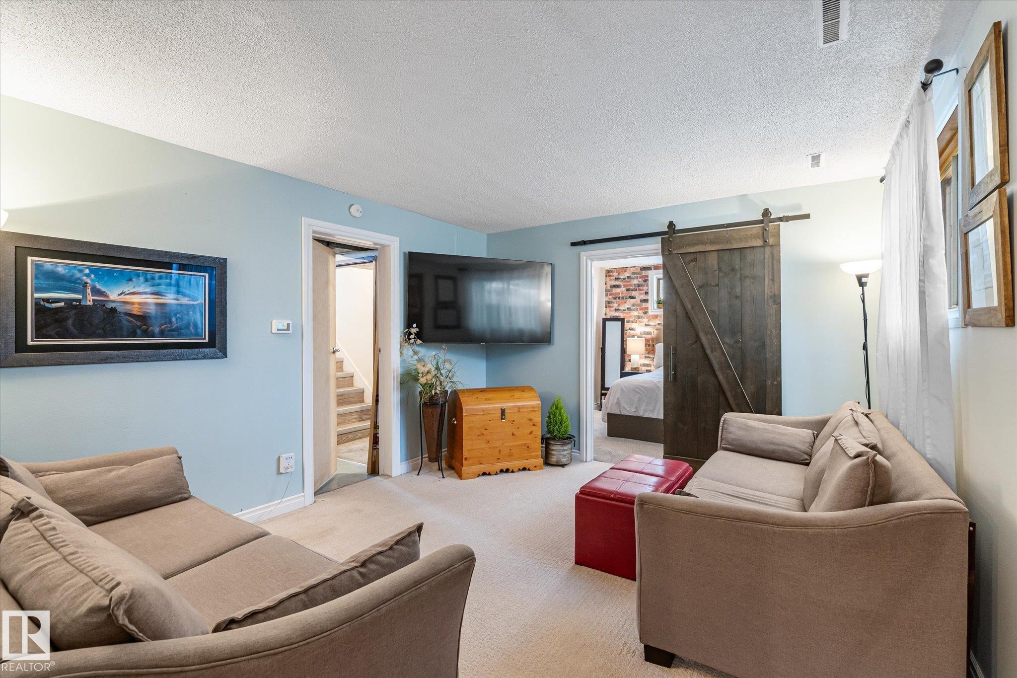 Photo 25 at 10332 78 Street NW, Forest Heights, Edmonton