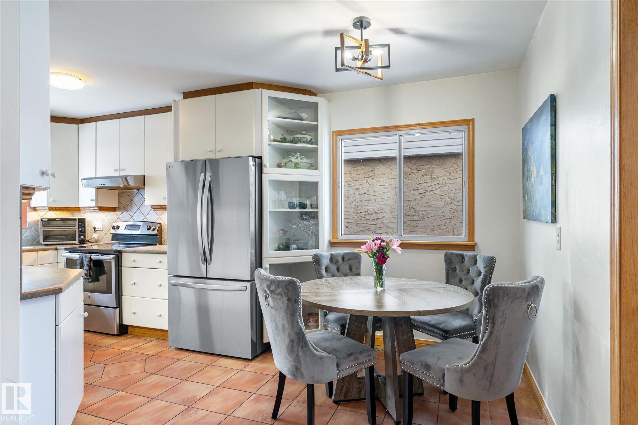 Photo 9 at 10332 78 Street NW, Forest Heights, Edmonton