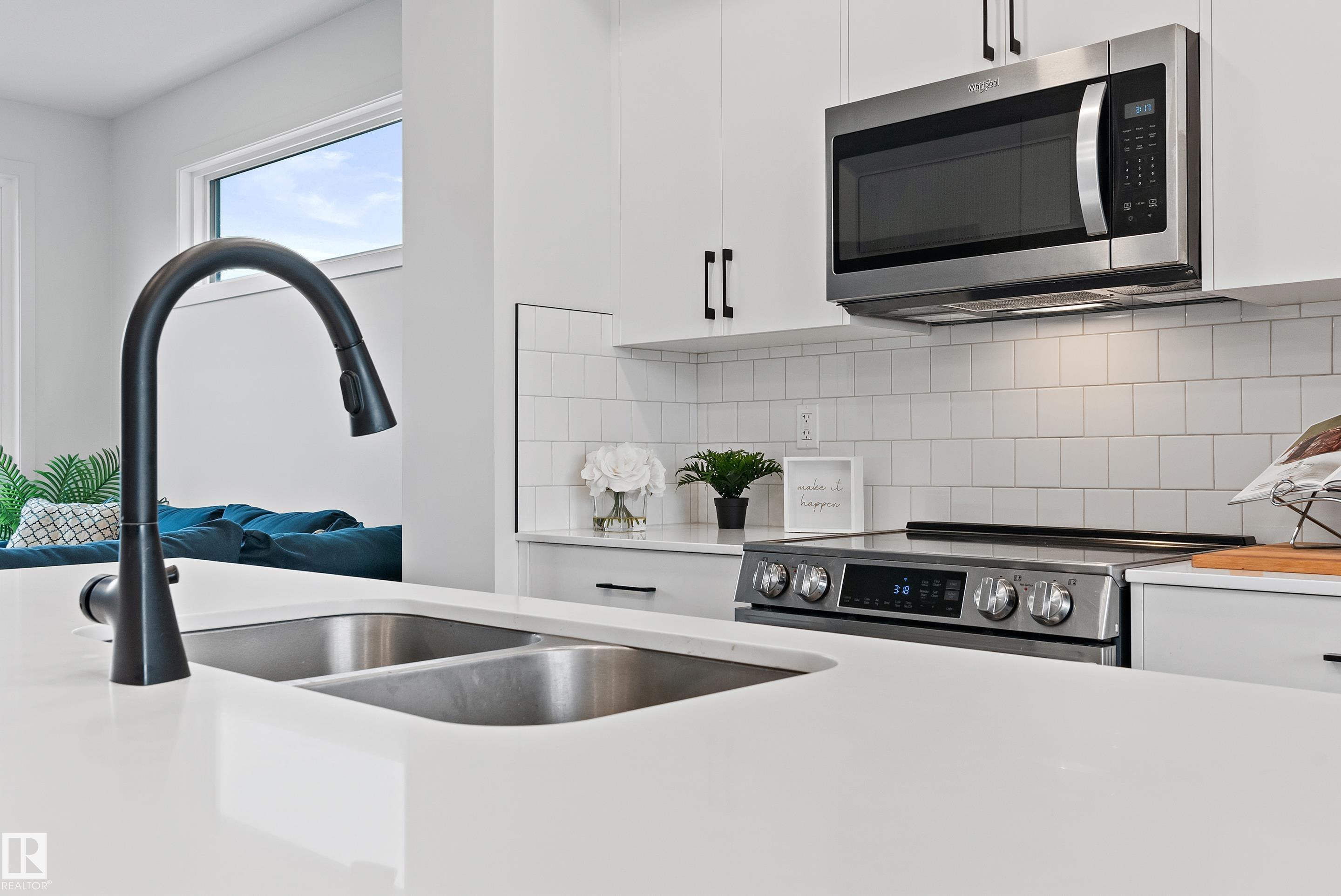 3284 Keswick Way SW, Keswick, Edmonton