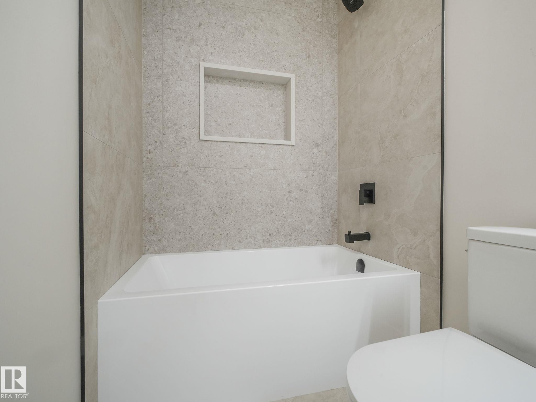 Photo 51 at 30 Sydwyck Circle, Fenwyck, Spruce Grove