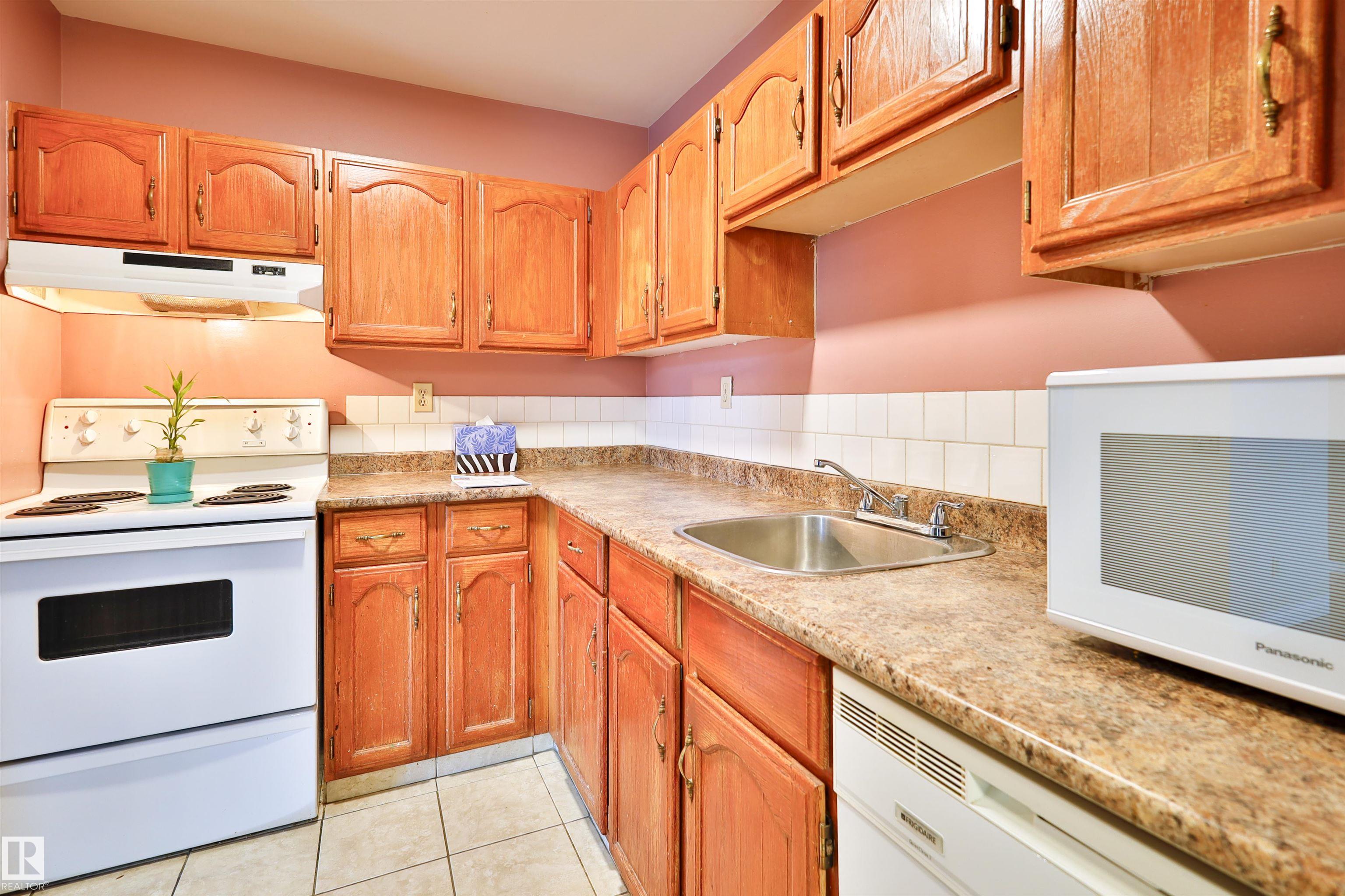 Photo 15 at 505 - 10175 109 Street NW, Downtown, Edmonton