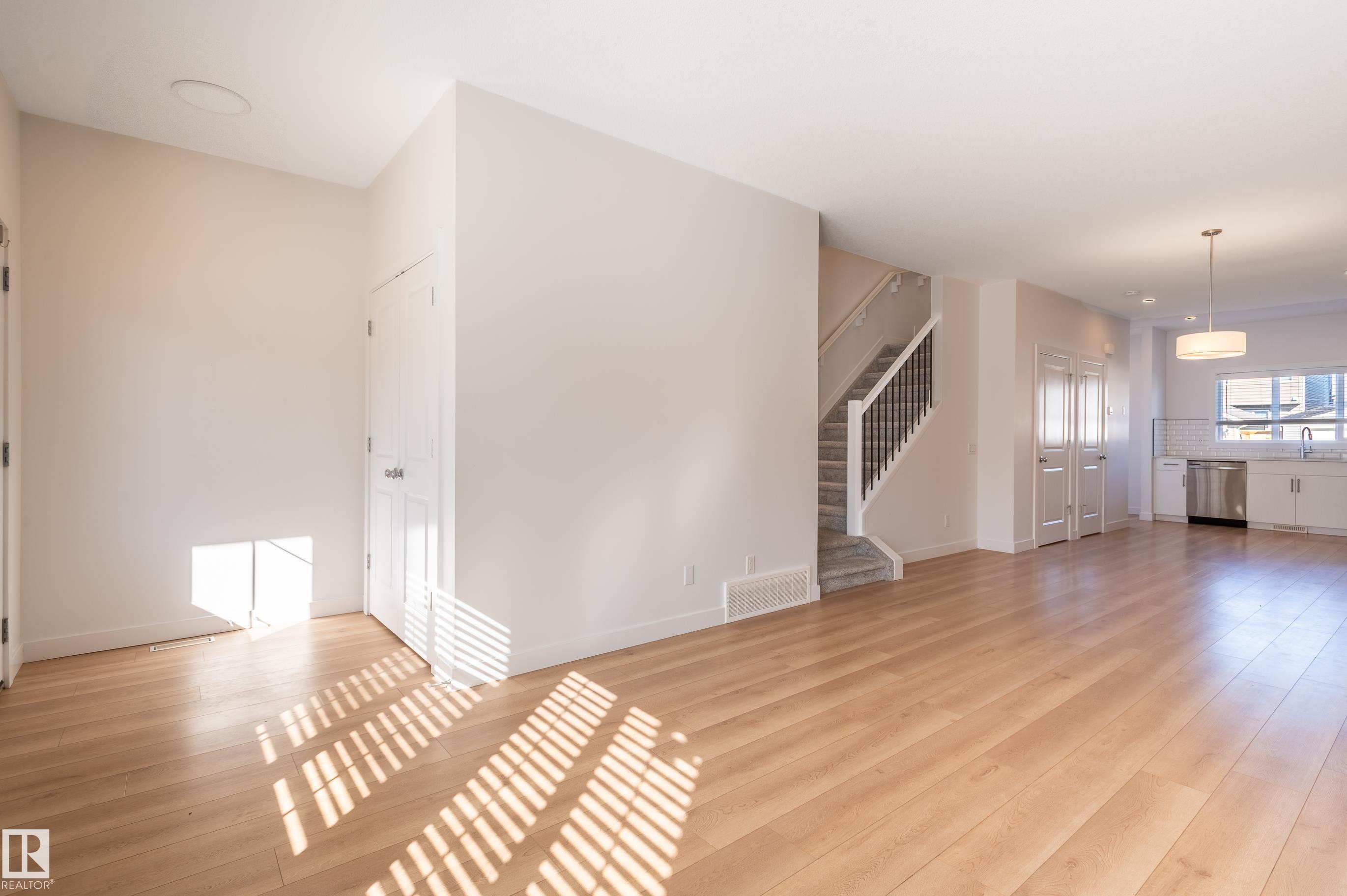 Photo 7 at 1543 Plum Circle SW, The Orchards At Ellerslie, Edmonton