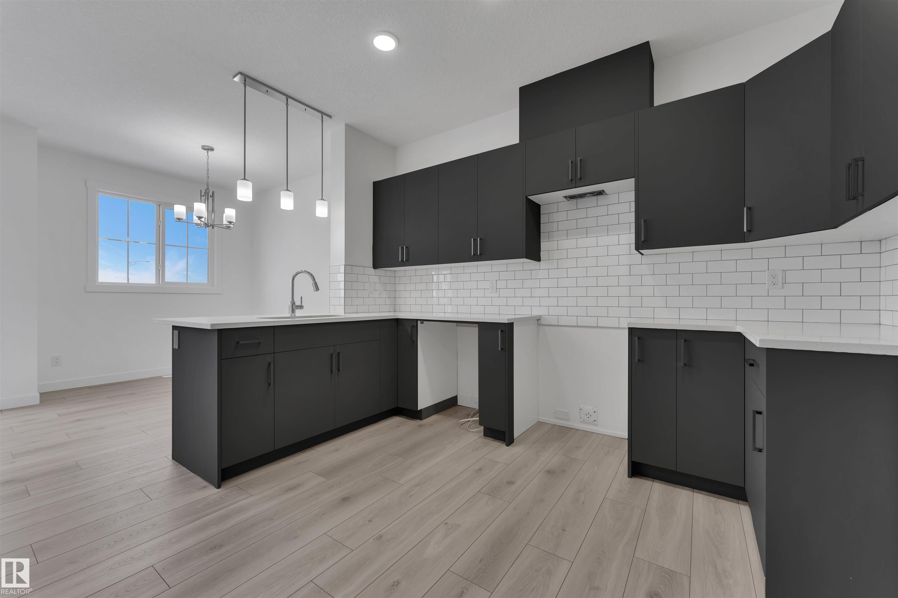 Photo 9 at 24 - 7110 Keswick Common SW, Keswick, Edmonton